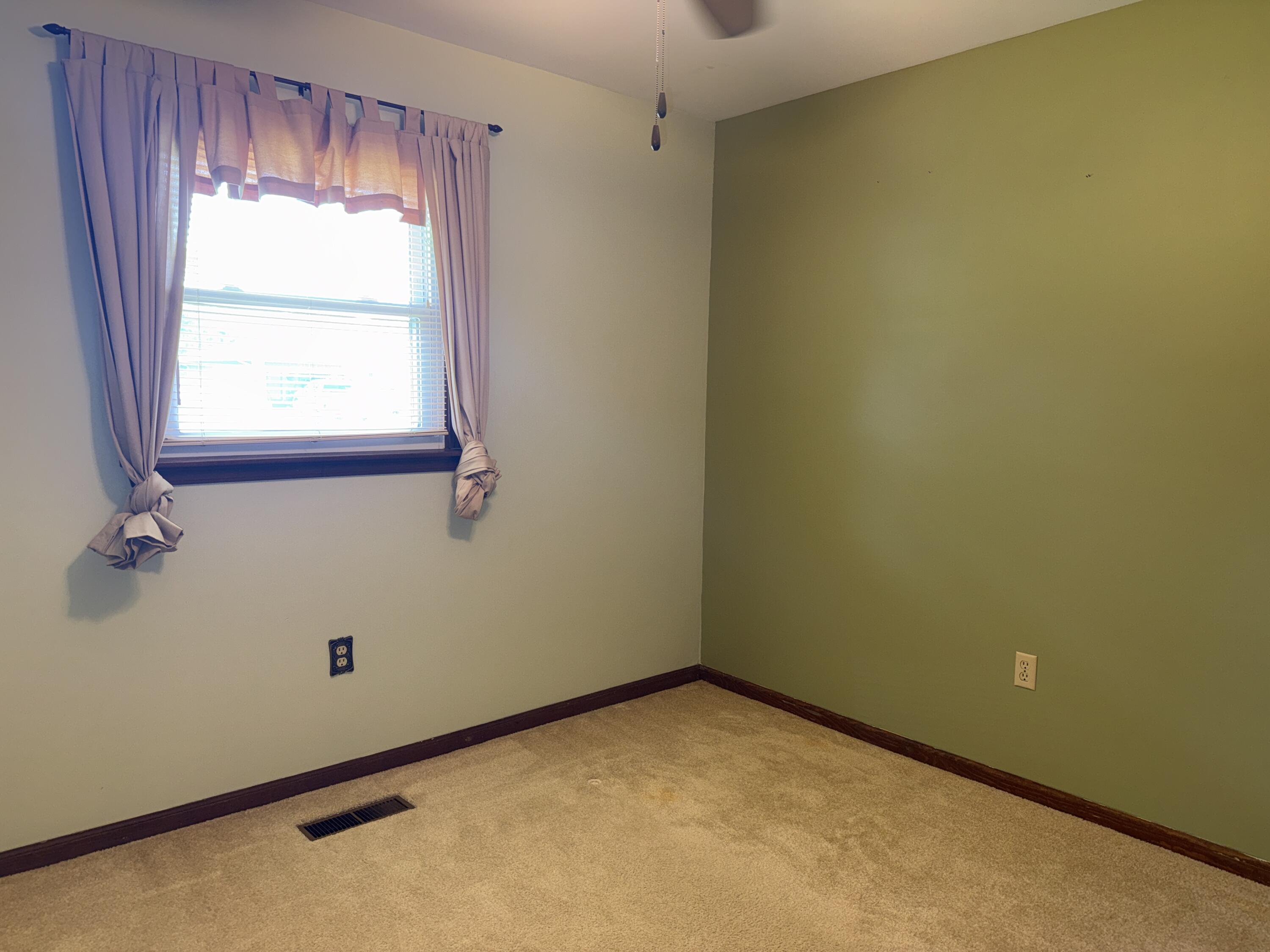 5271 Kings Court, Portage, IN 46368; Image #8