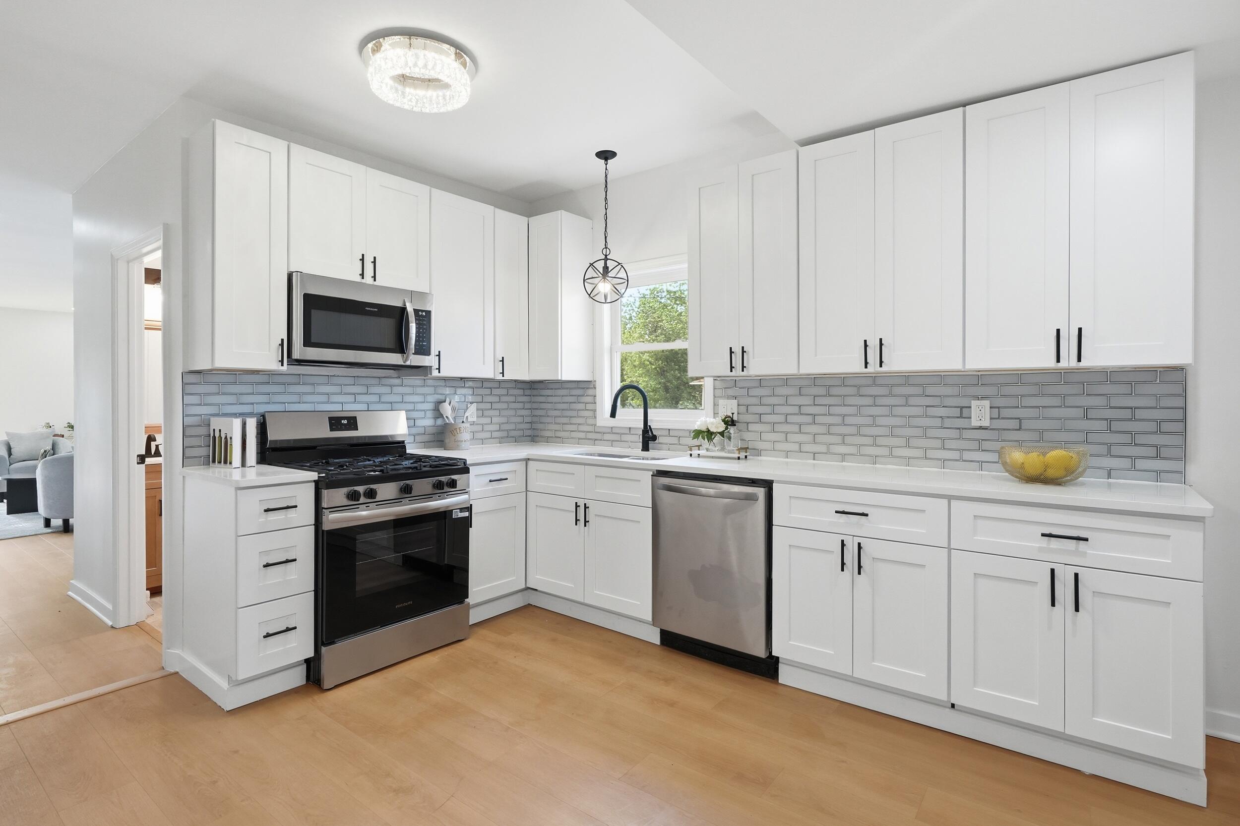 4301 Homerlee Avenue, East Chicago, IN 46312; Image #12