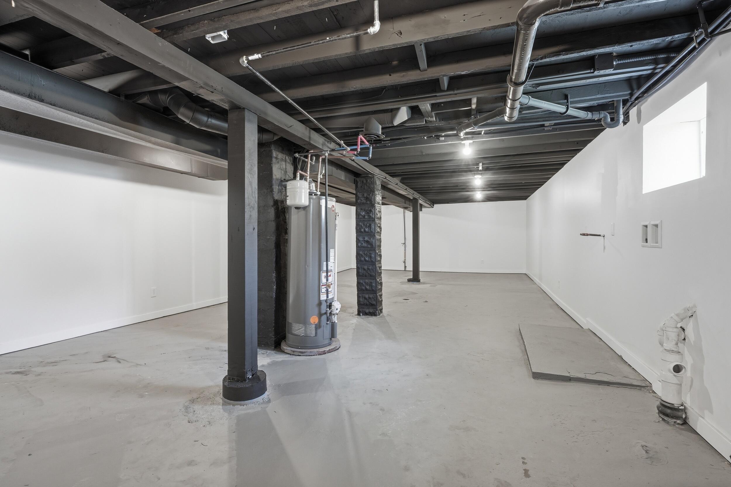 4301 Homerlee Avenue, East Chicago, IN 46312; Image #20