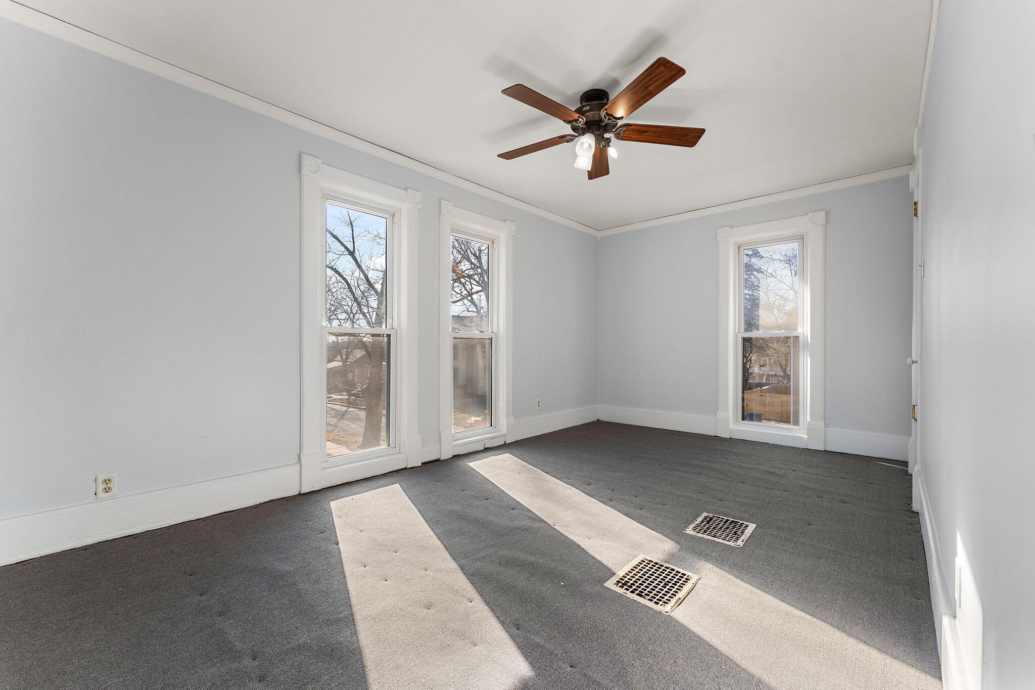 557 W Chicago Street, Valparaiso, IN 46385; Image #18