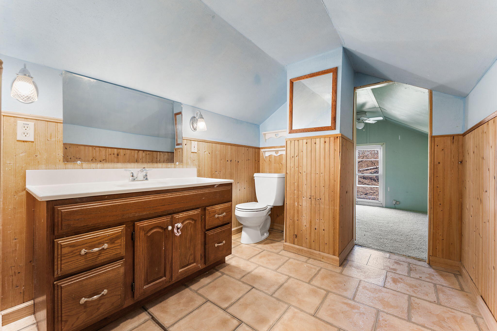 557 W Chicago Street, Valparaiso, IN 46385; Image #20