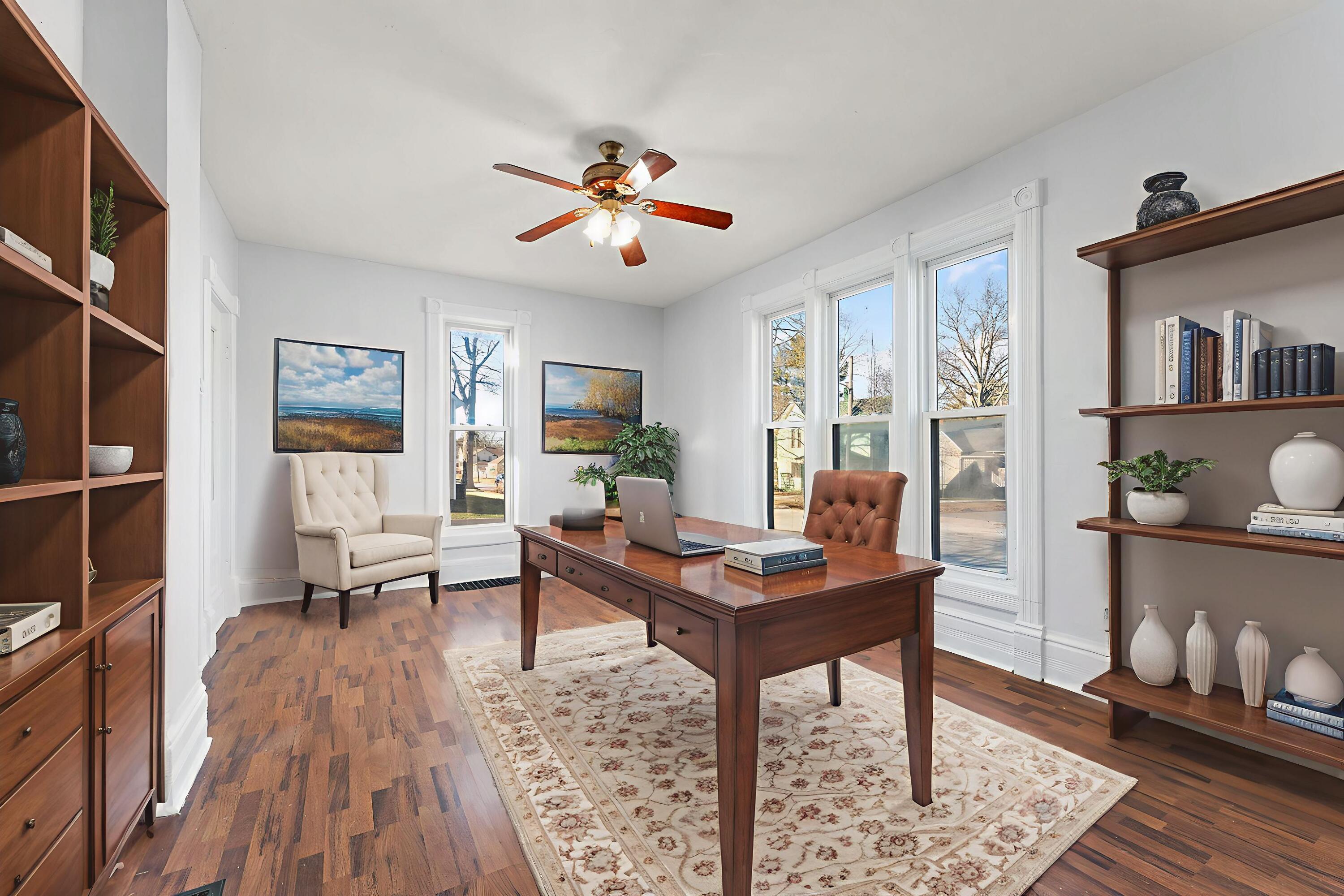 557 W Chicago Street, Valparaiso, IN 46385; Image #5