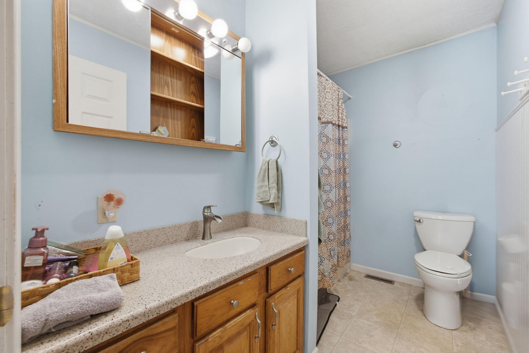 12534 N Kozak Drive, Wheatfield, IN 46392; Image #15