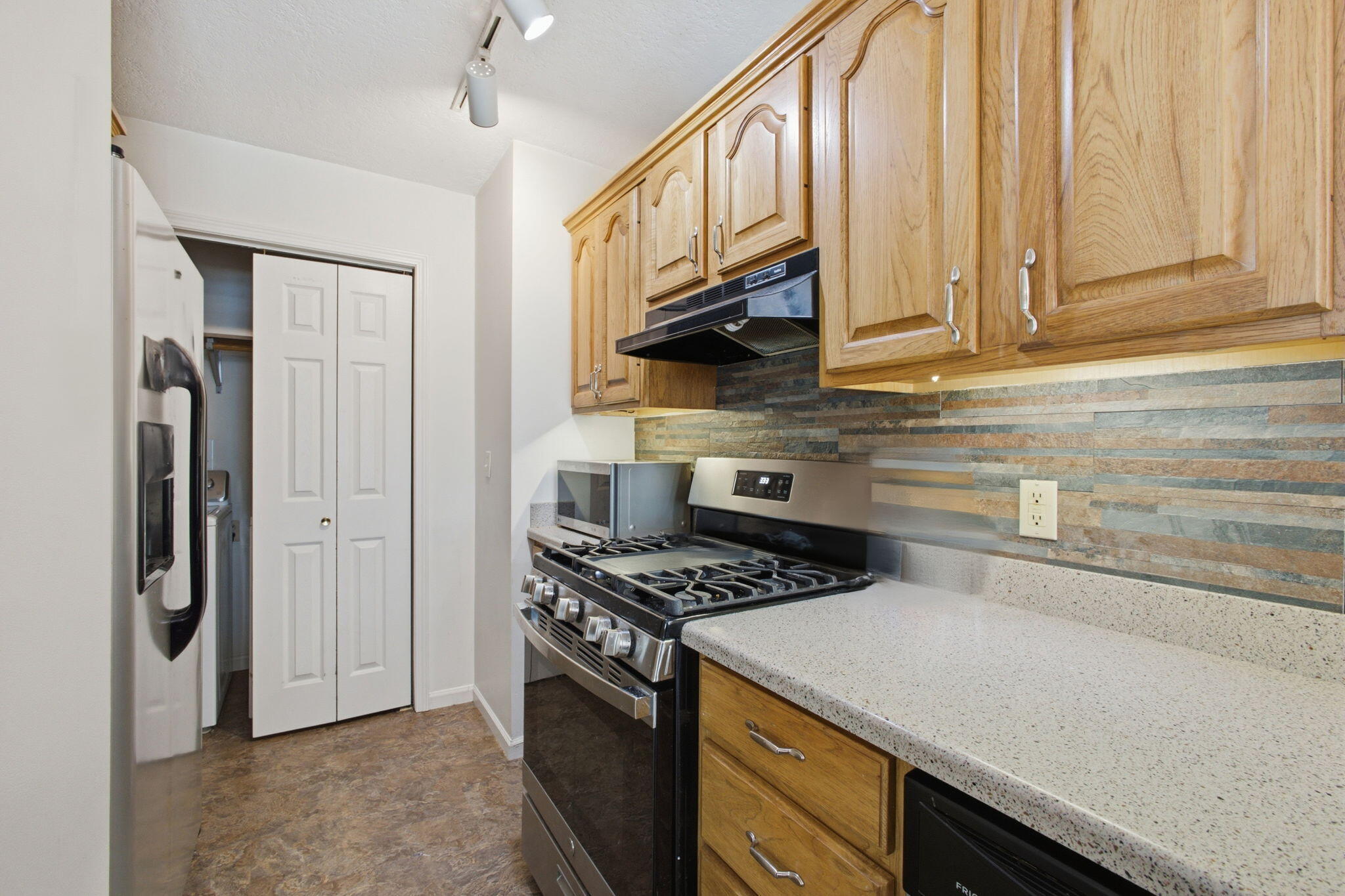 12534 N Kozak Drive, Wheatfield, IN 46392; Image #25