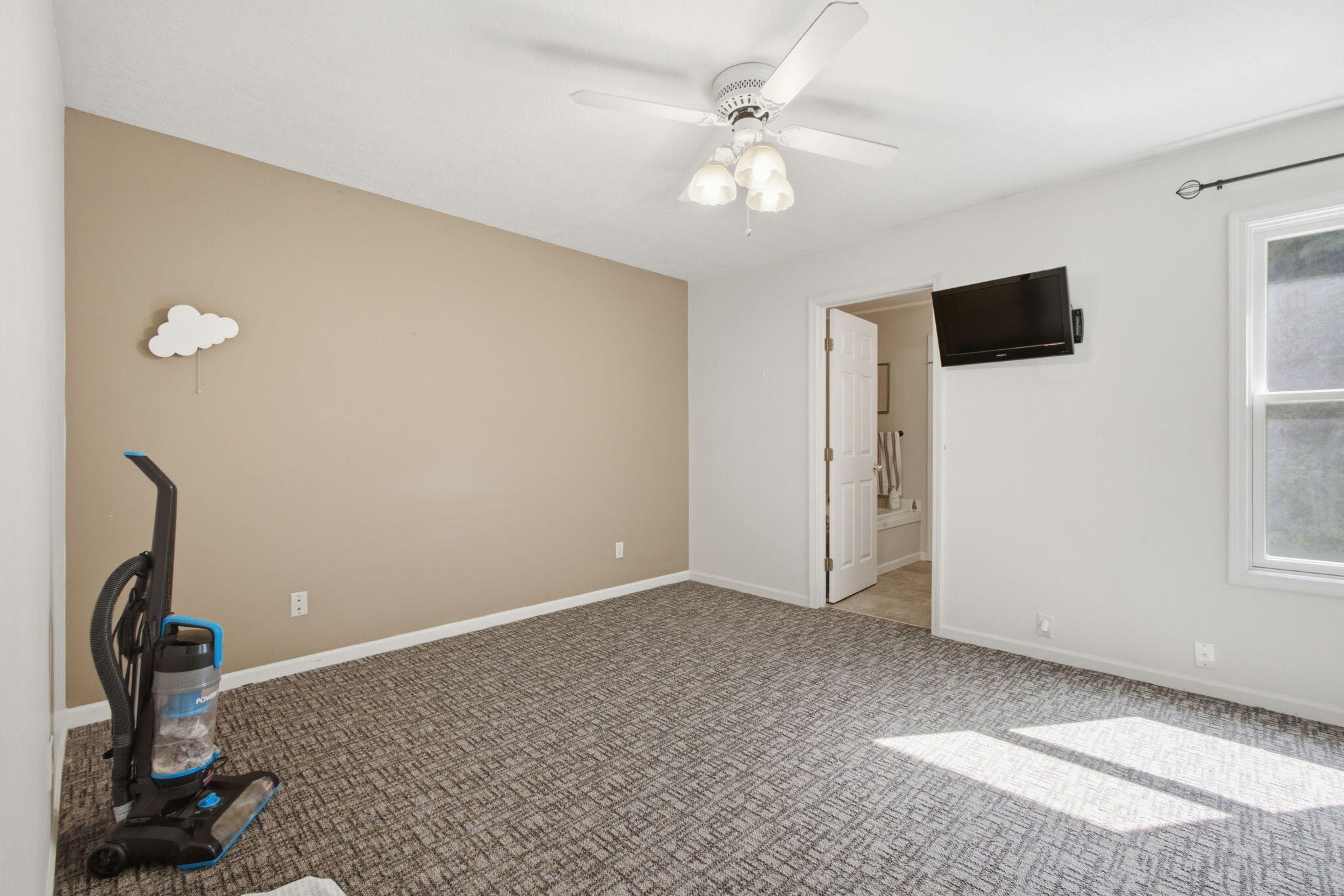 12534 N Kozak Drive, Wheatfield, IN 46392; Image #9
