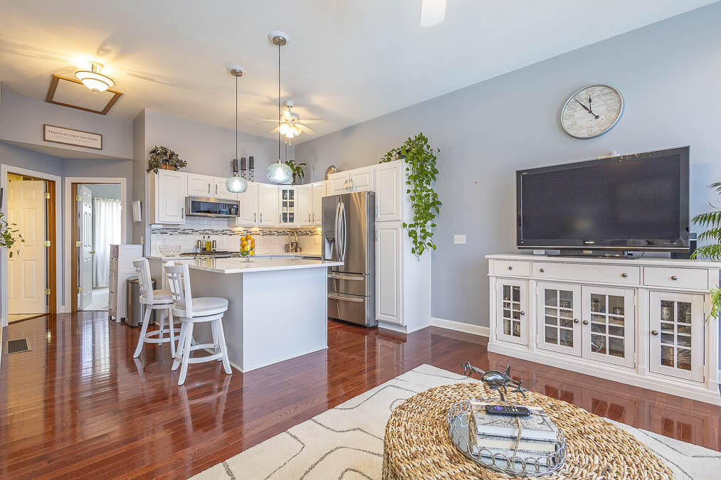 20 N Shore Drive, La Porte, IN 46350; Image #11
