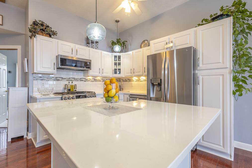 20 N Shore Drive, La Porte, IN 46350; Image #12