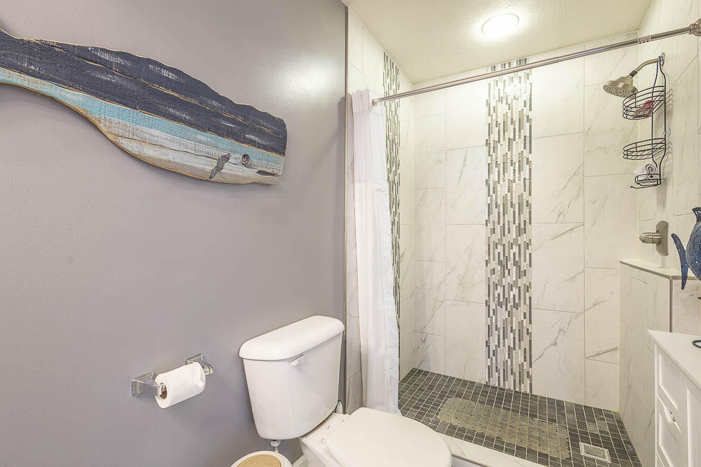 20 N Shore Drive, La Porte, IN 46350; Image #20