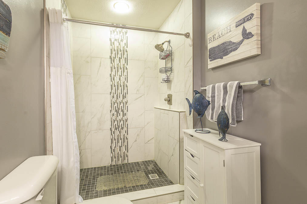 20 N Shore Drive, La Porte, IN 46350; Image #21
