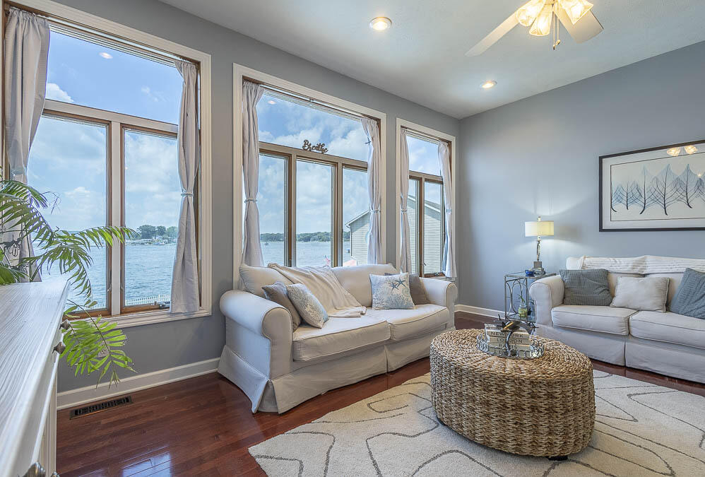 20 N Shore Drive, La Porte, IN 46350; Image #8