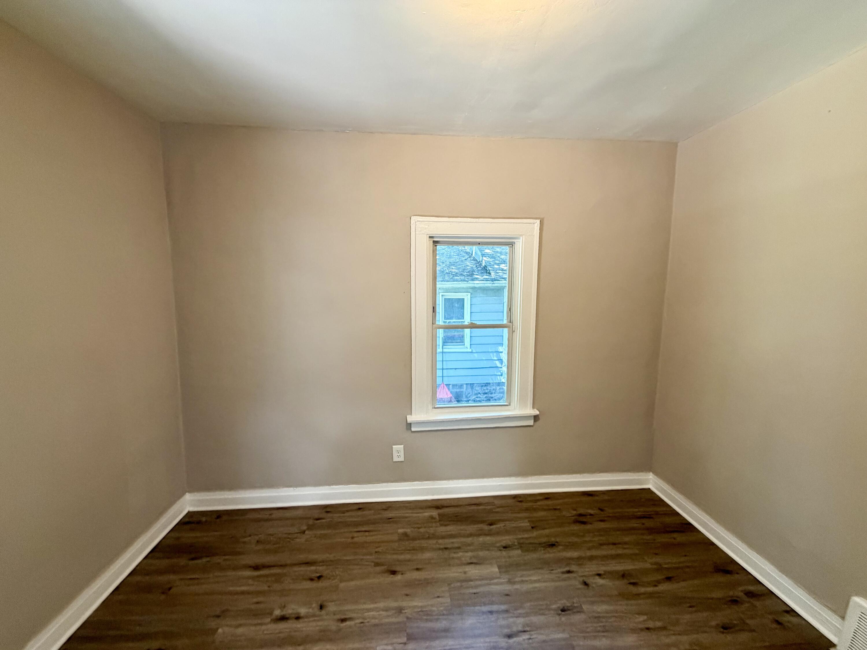 4229 Vermont Street, Gary, IN 46409; Image #6