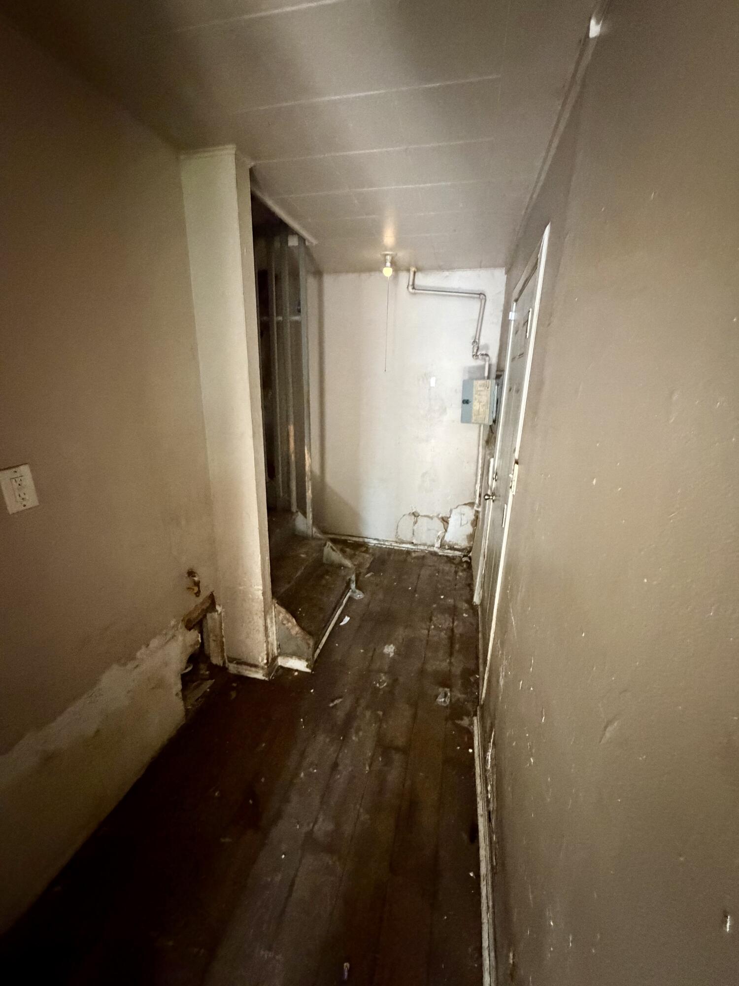 3722 W 20th Place, Gary, IN 46404; Image #12