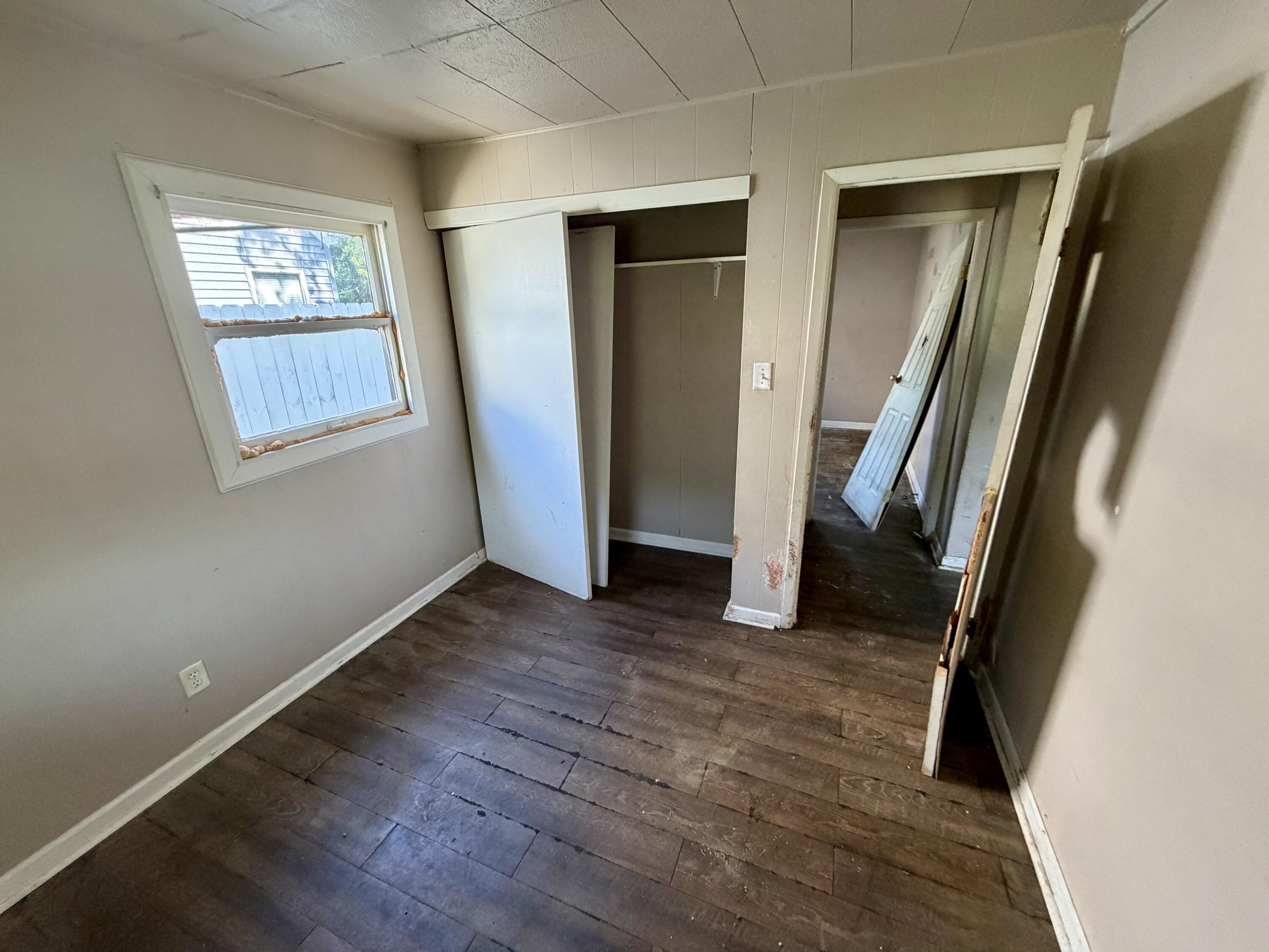 3722 W 20th Place, Gary, IN 46404; Image #8
