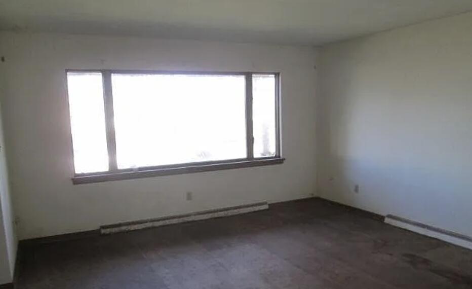 5006 Washington Street, Gary, IN 46408; Image #5
