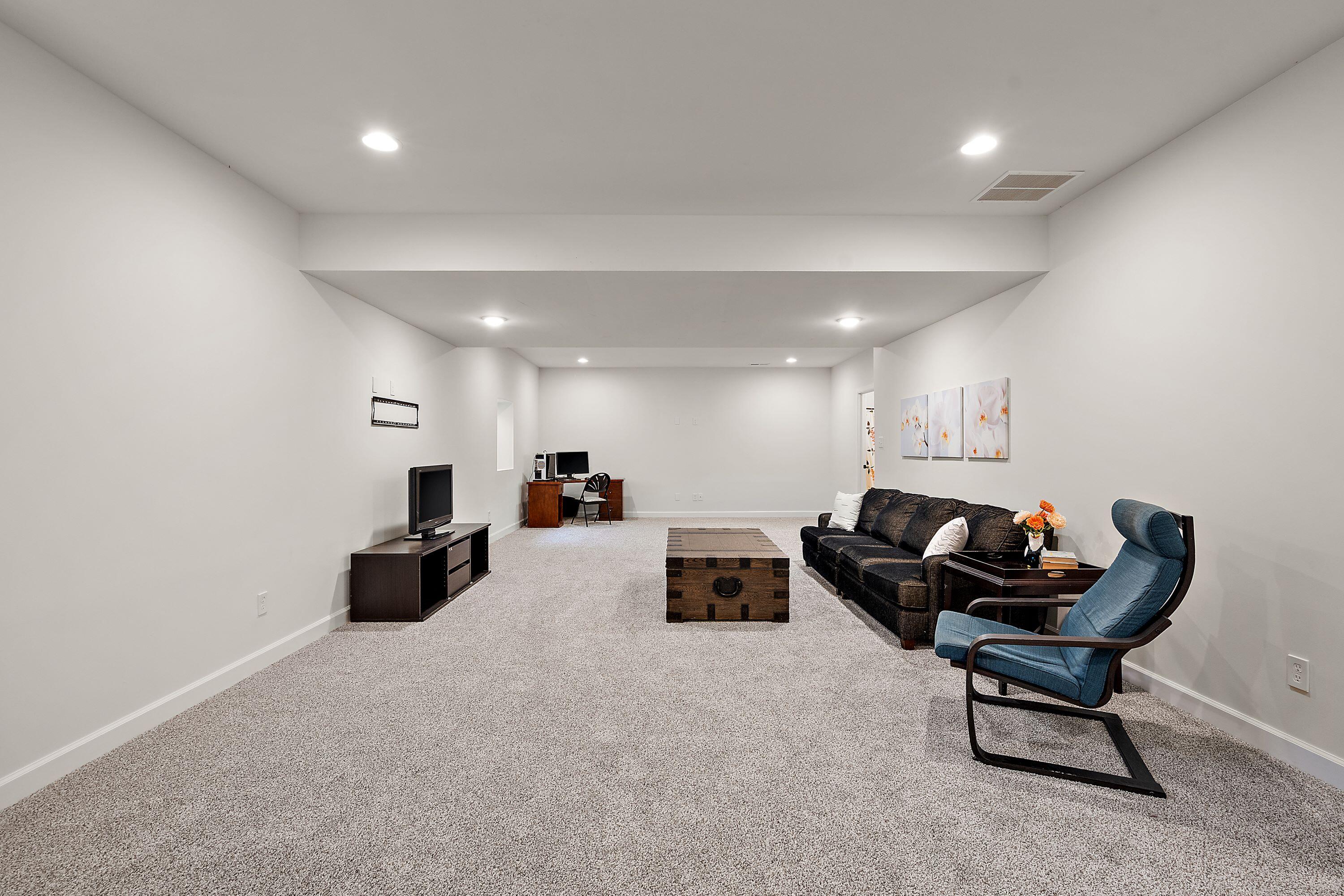 8892 Morning Crest Court, St. John, IN 46373; Image #27