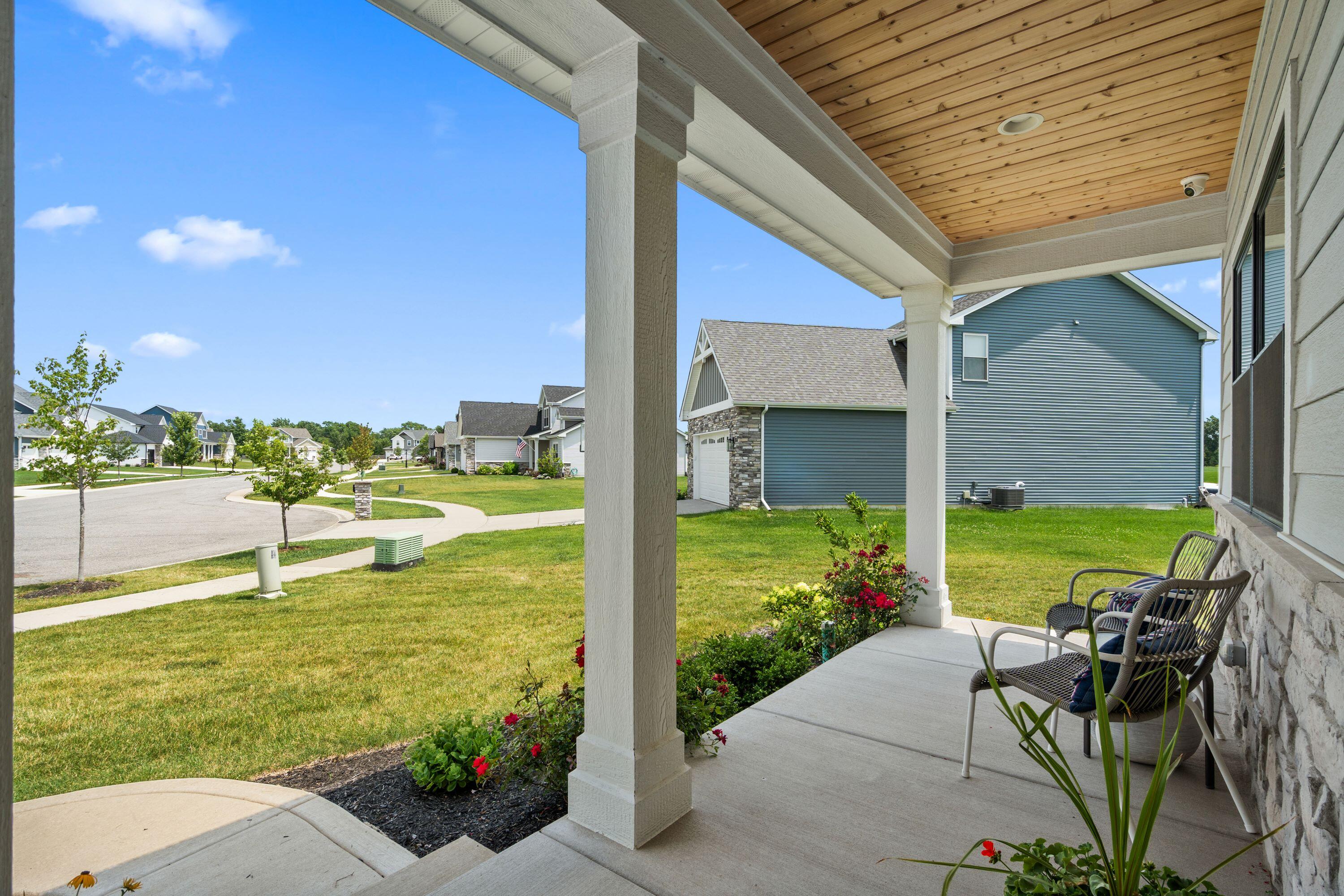8892 Morning Crest Court, St. John, IN 46373; Image #4