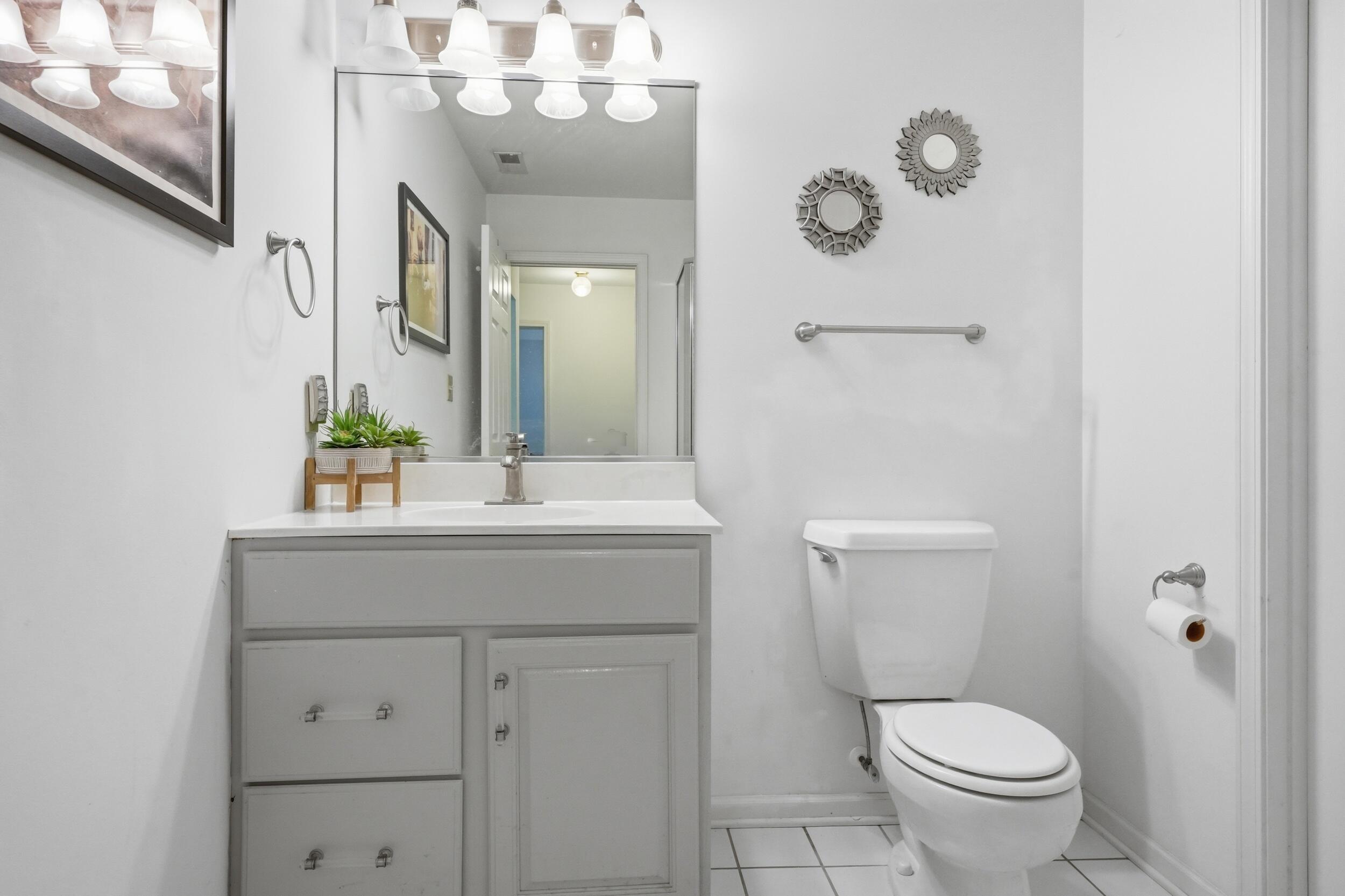 2267 Whispering Oaks Court, Highland, IN 46322; Image #15