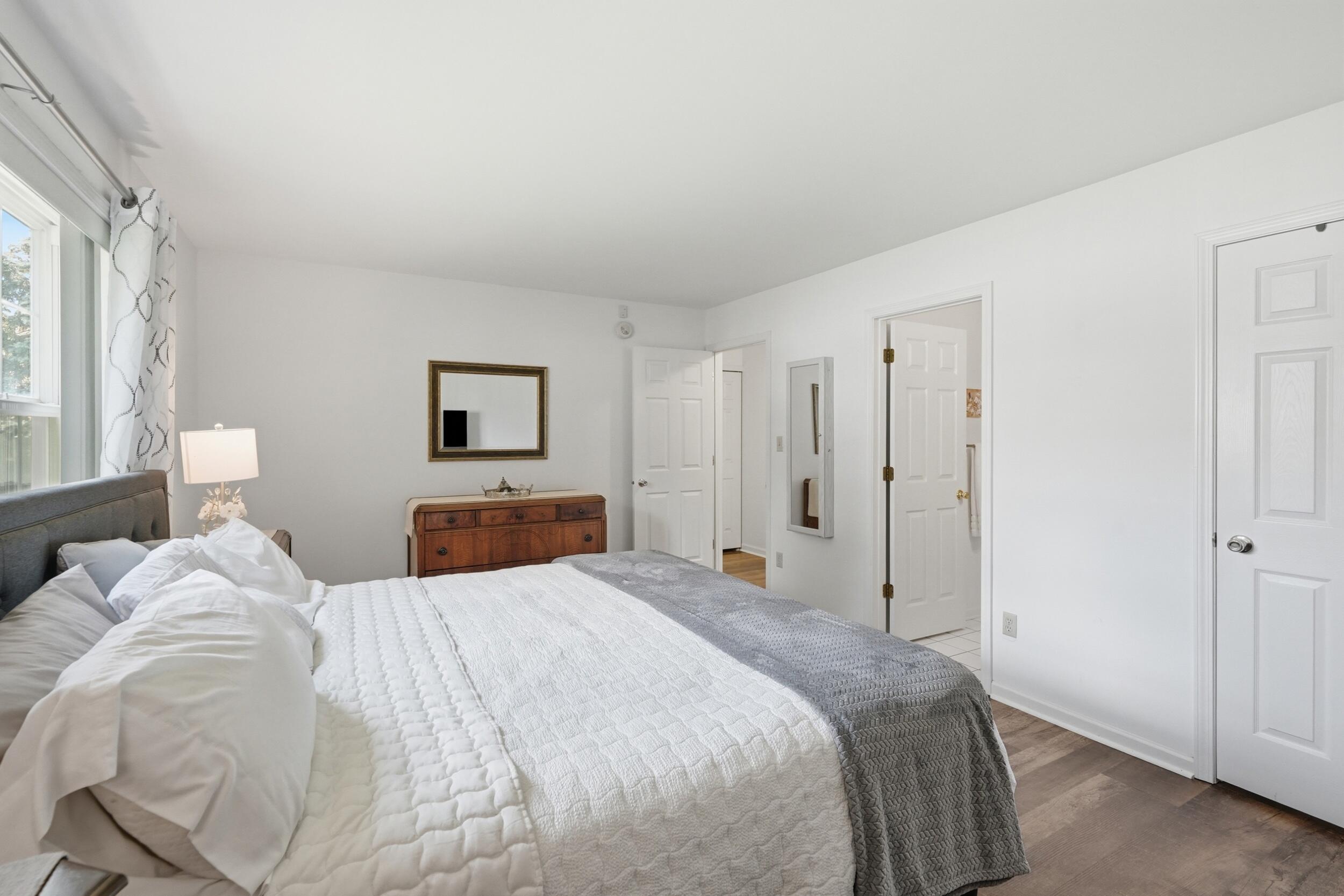 2267 Whispering Oaks Court, Highland, IN 46322; Image #19