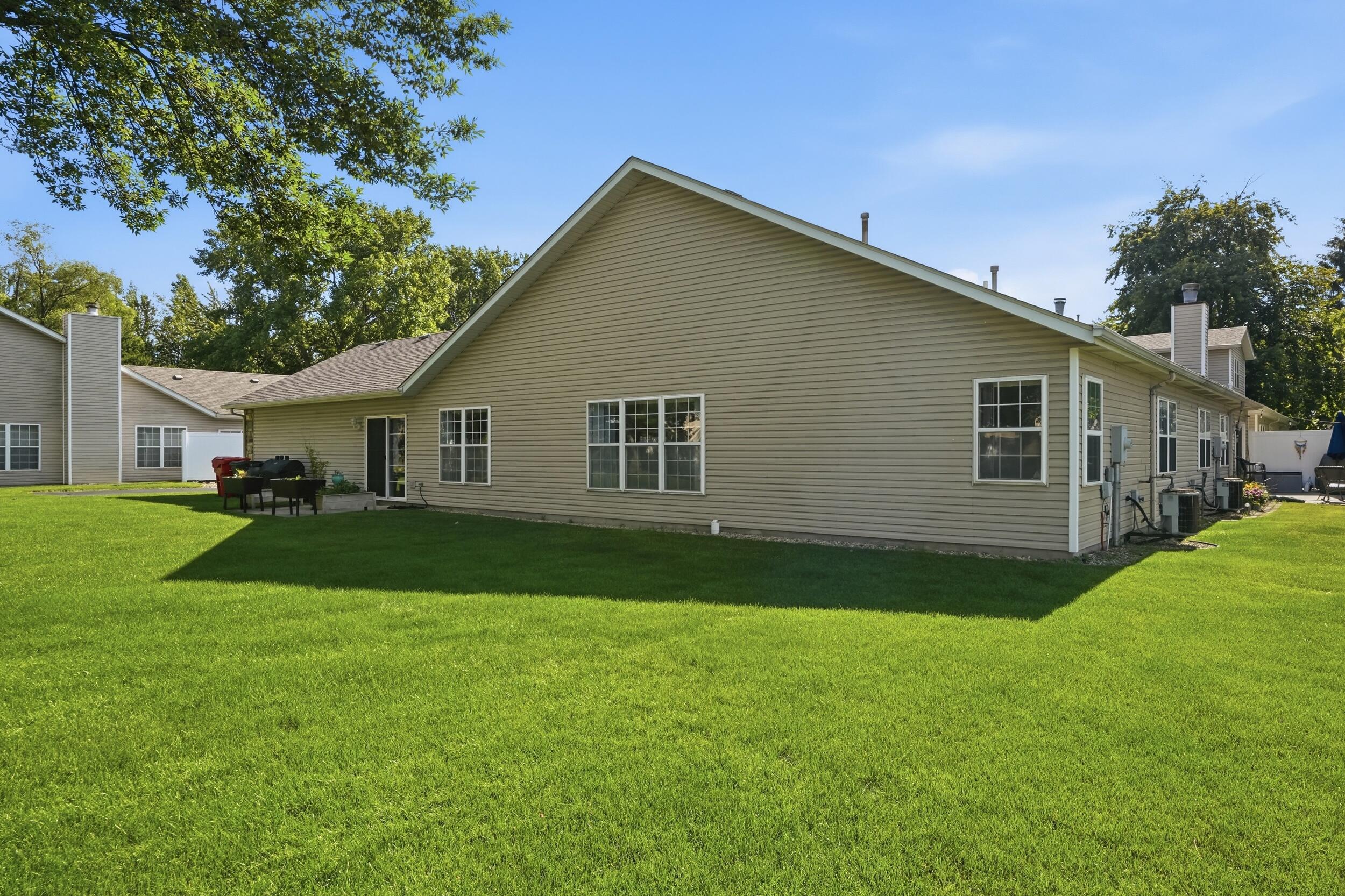 2267 Whispering Oaks Court, Highland, IN 46322; Image #22