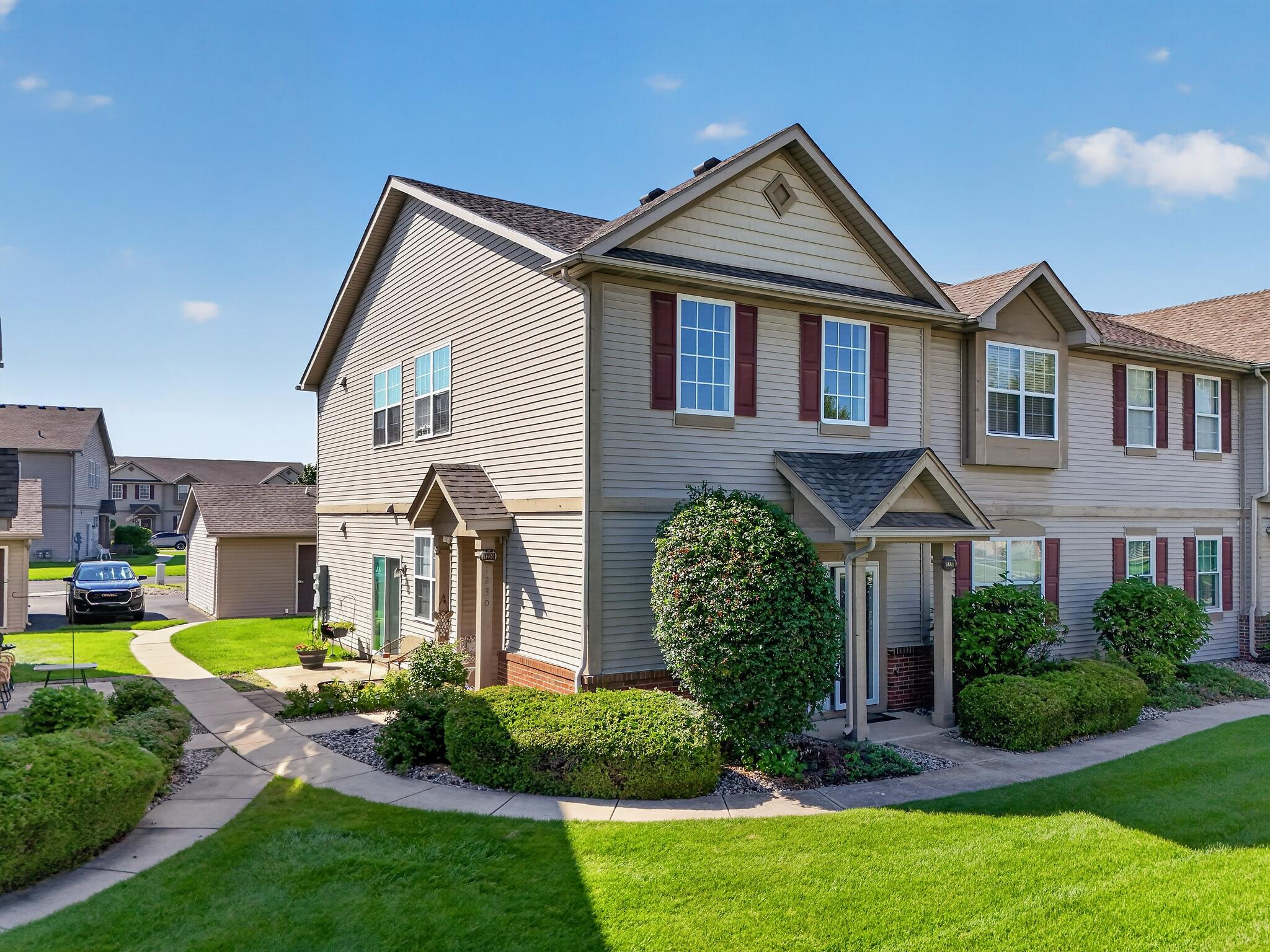 1228 Primrose Lane, Schererville, IN 46375; Image #2