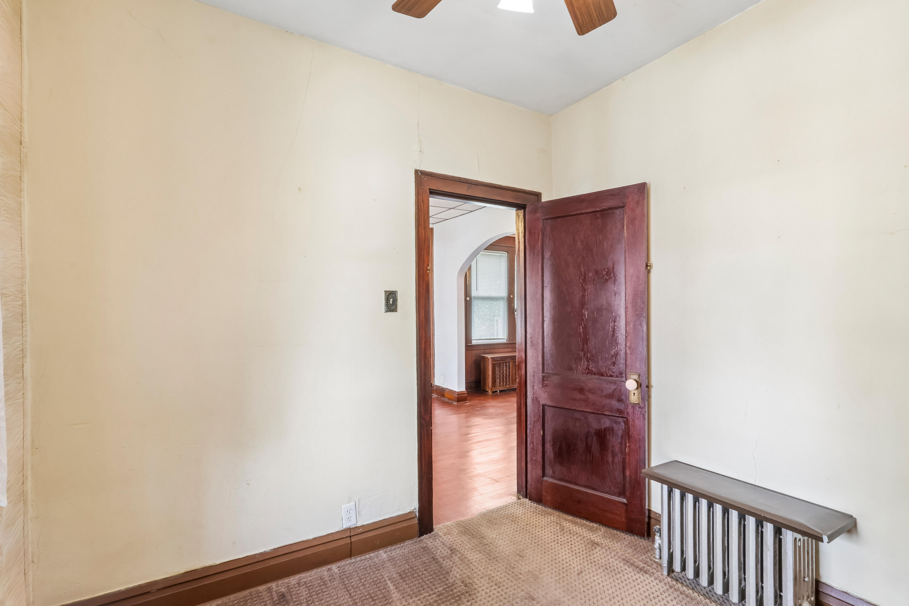 2256 White Oak Avenue, Whiting, IN 46394; Image #15