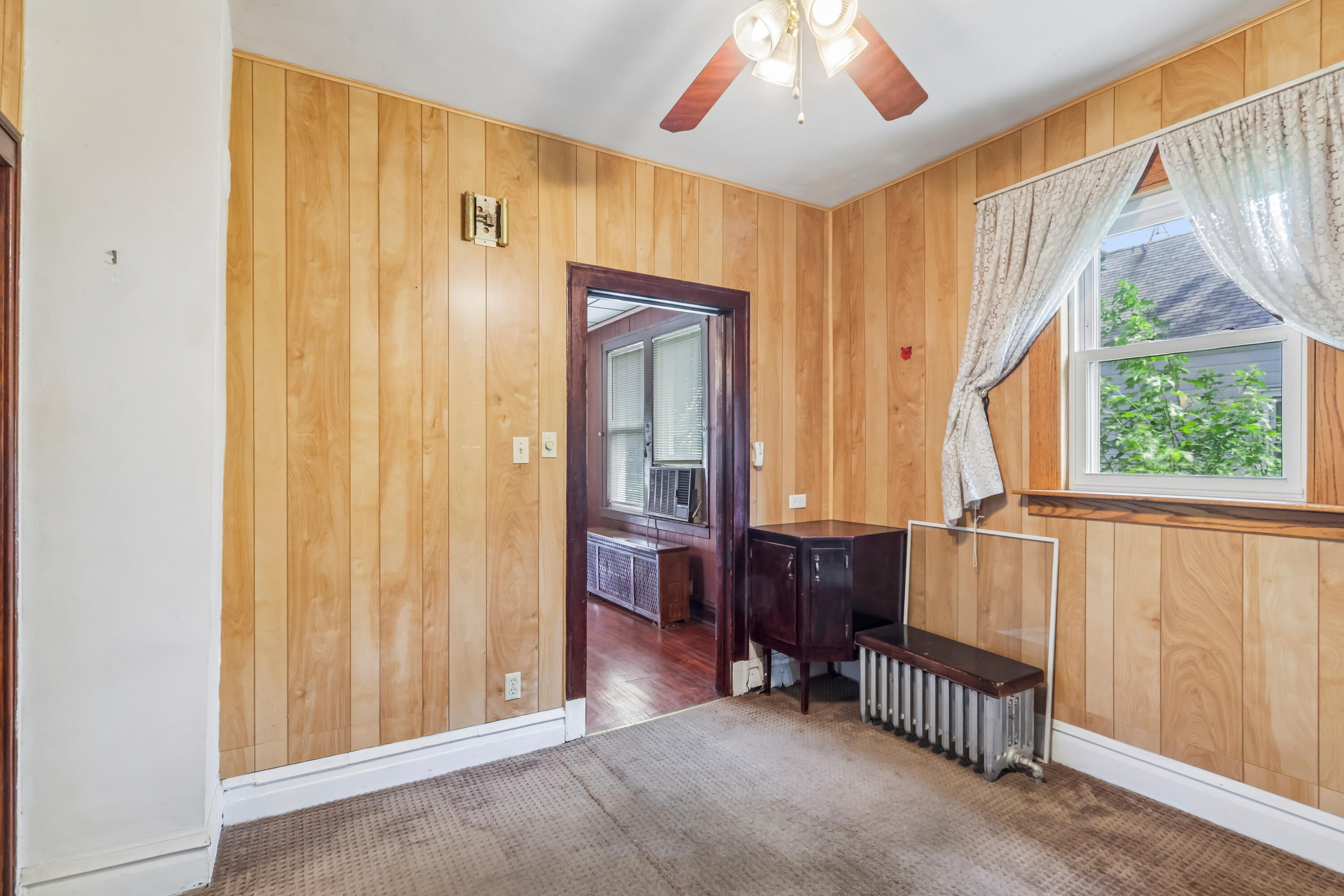 2256 White Oak Avenue, Whiting, IN 46394; Image #20