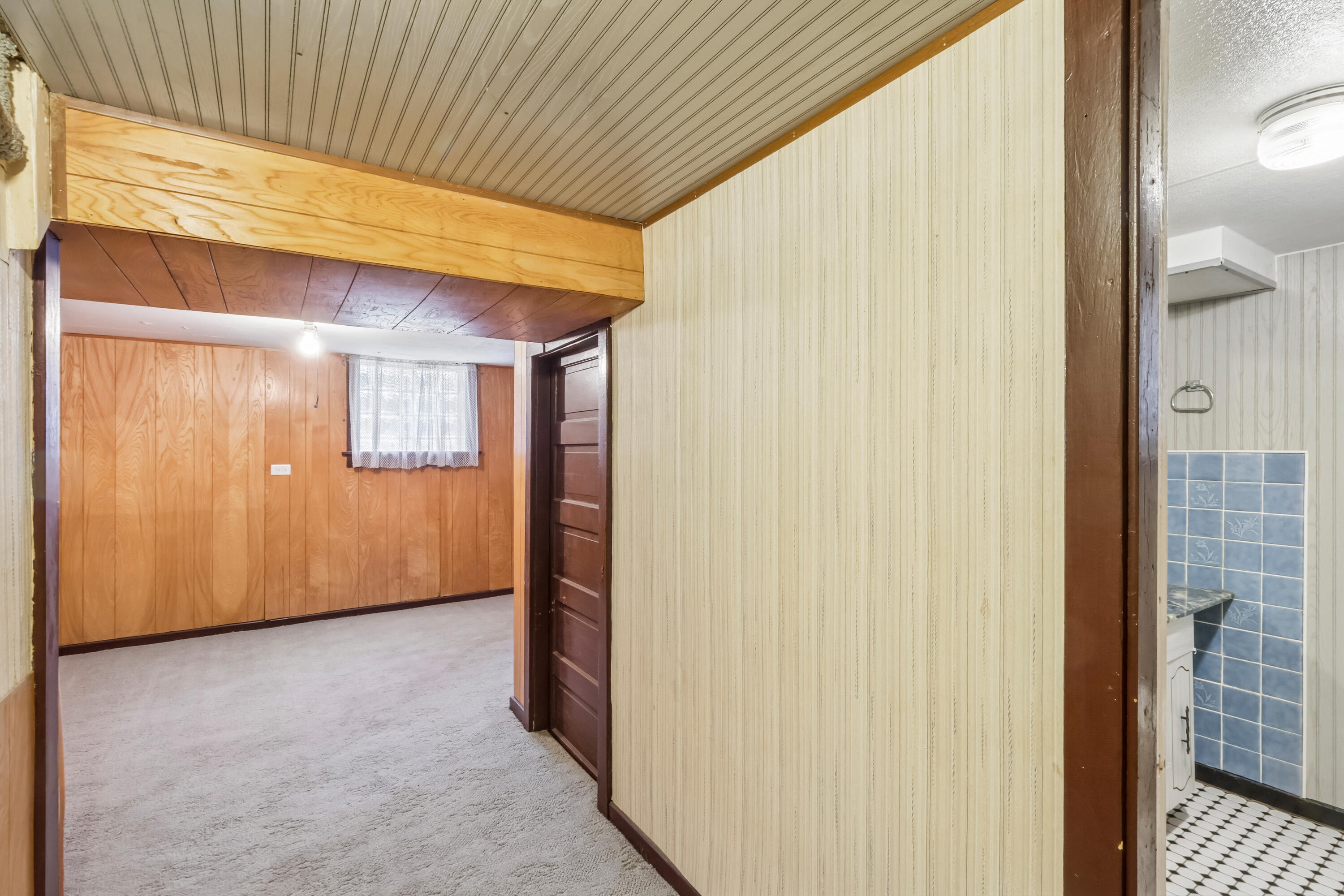 2256 White Oak Avenue, Whiting, IN 46394; Image #24