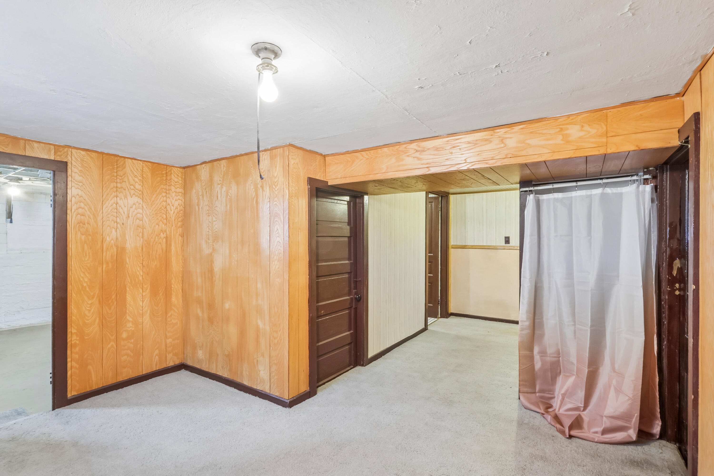 2256 White Oak Avenue, Whiting, IN 46394; Image #26