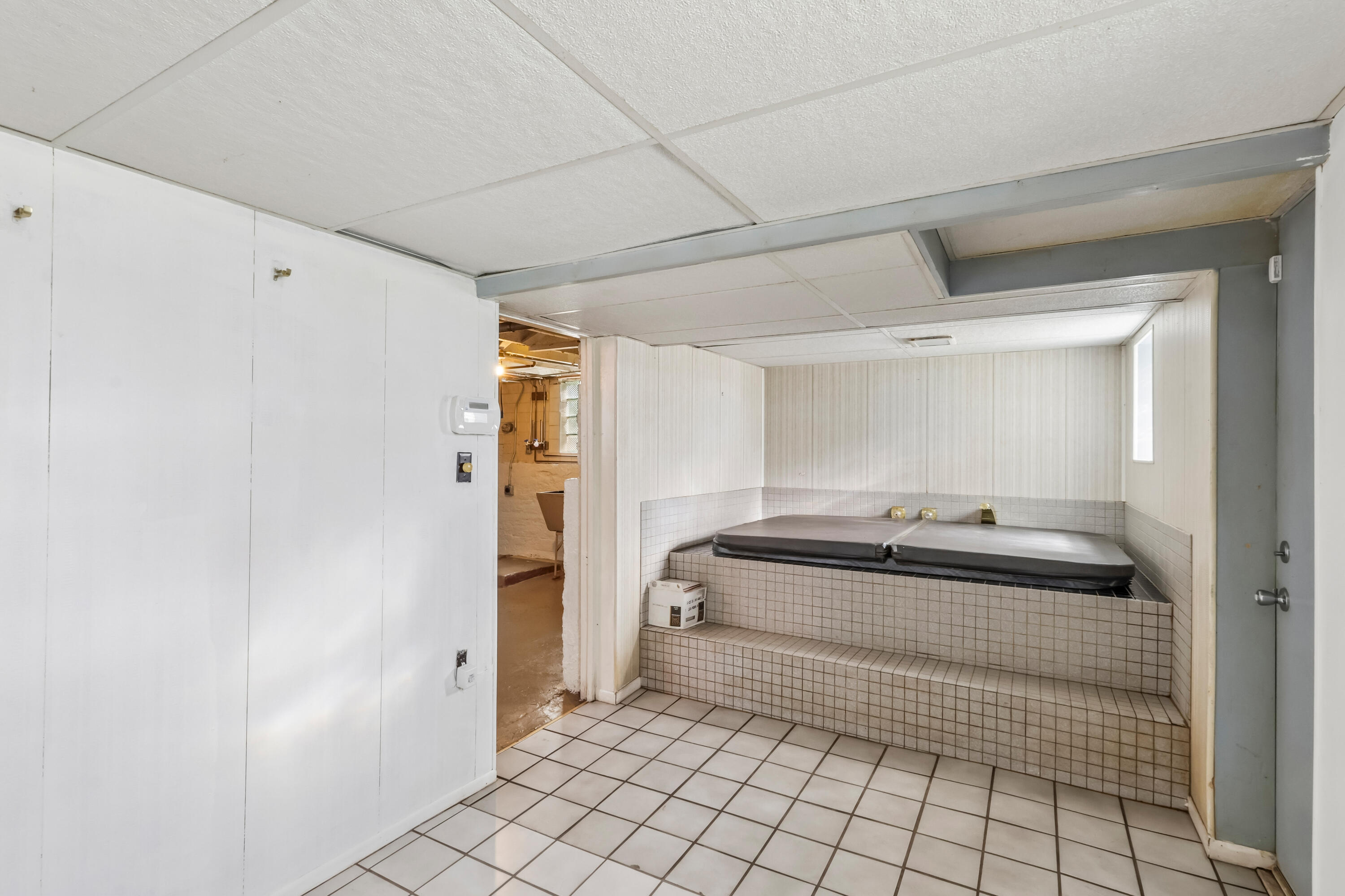 2256 White Oak Avenue, Whiting, IN 46394; Image #28