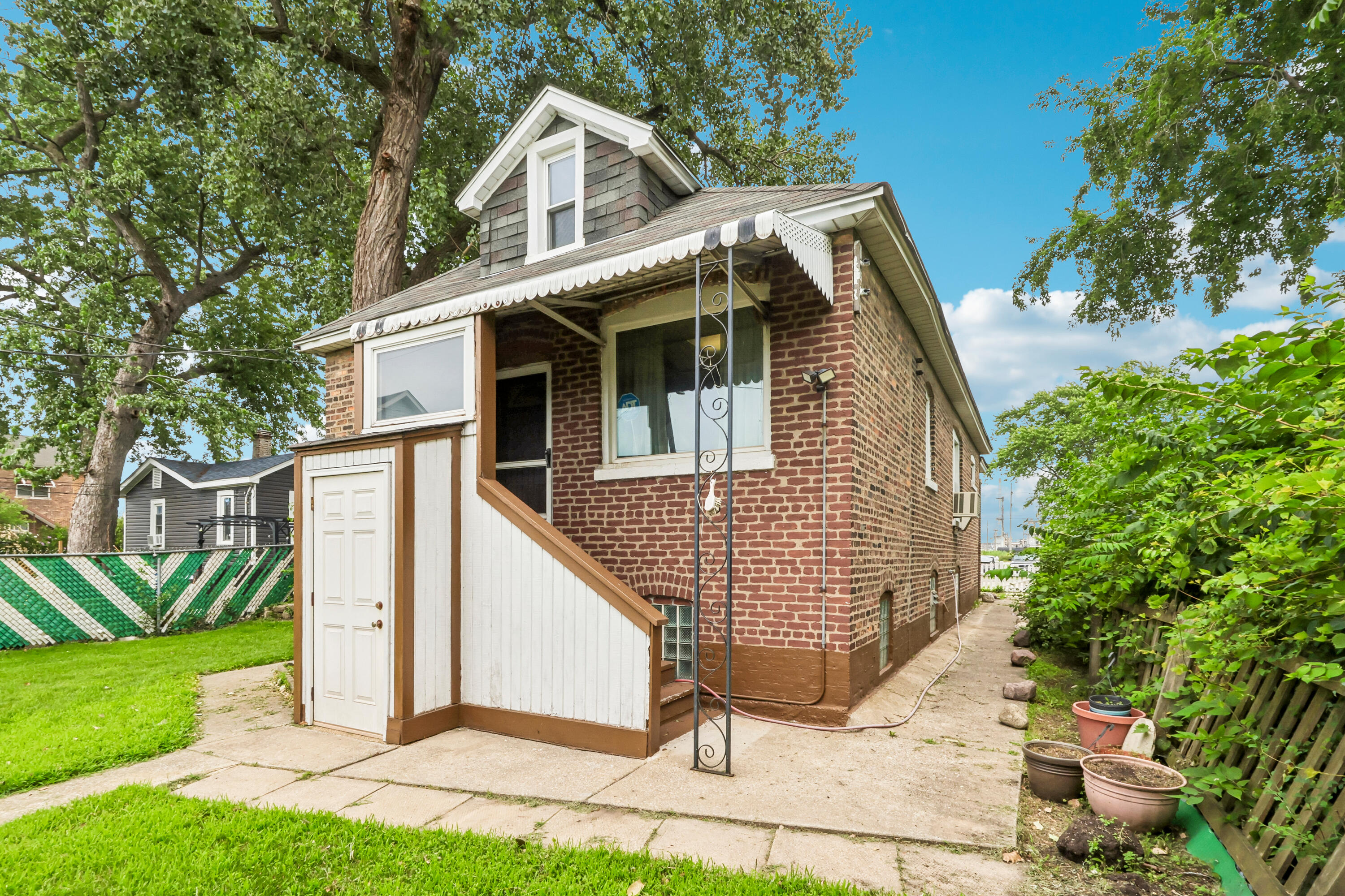 2256 White Oak Avenue, Whiting, IN 46394; Image #29