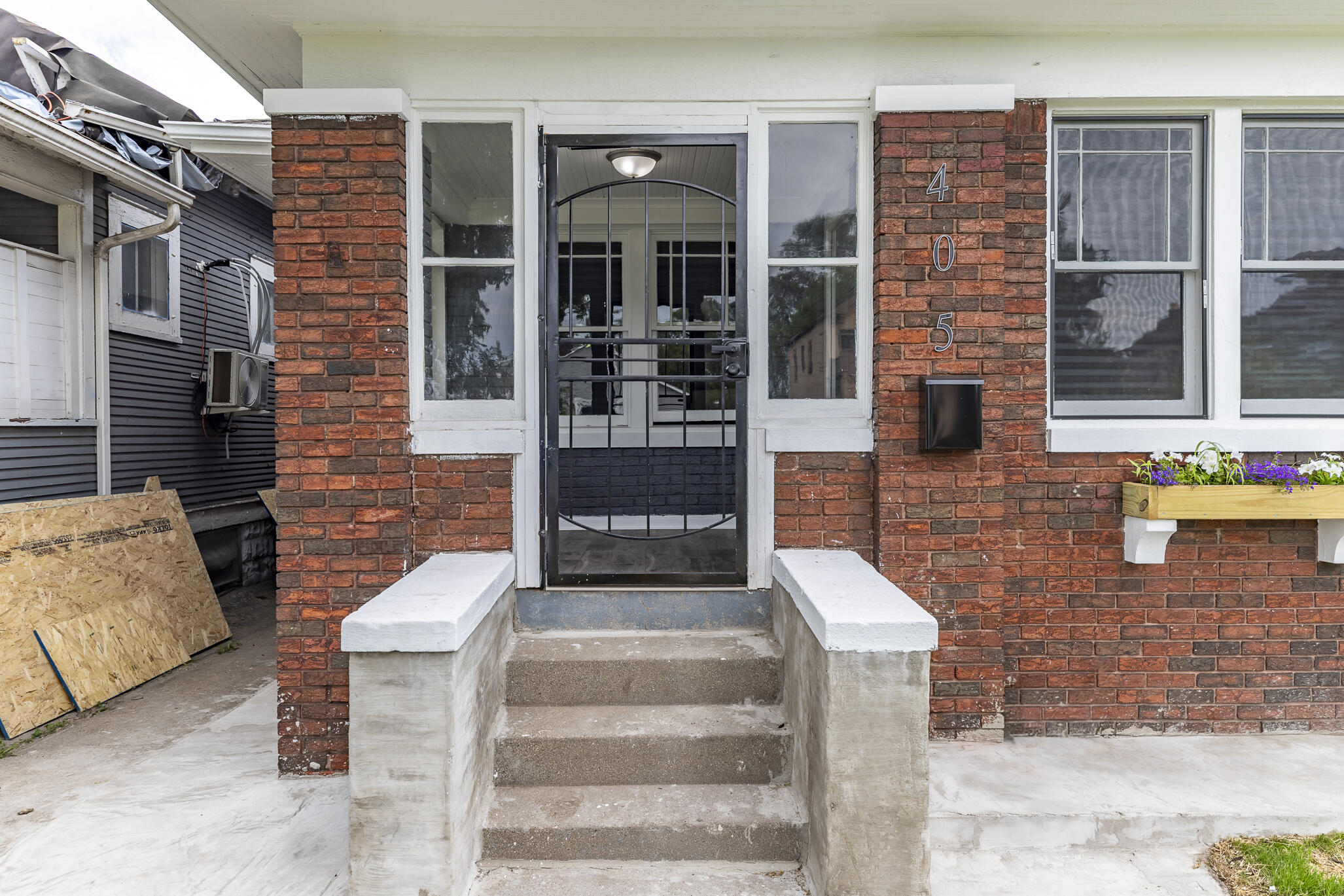 405 Marshall Street, Gary, IN 46404; Image #2