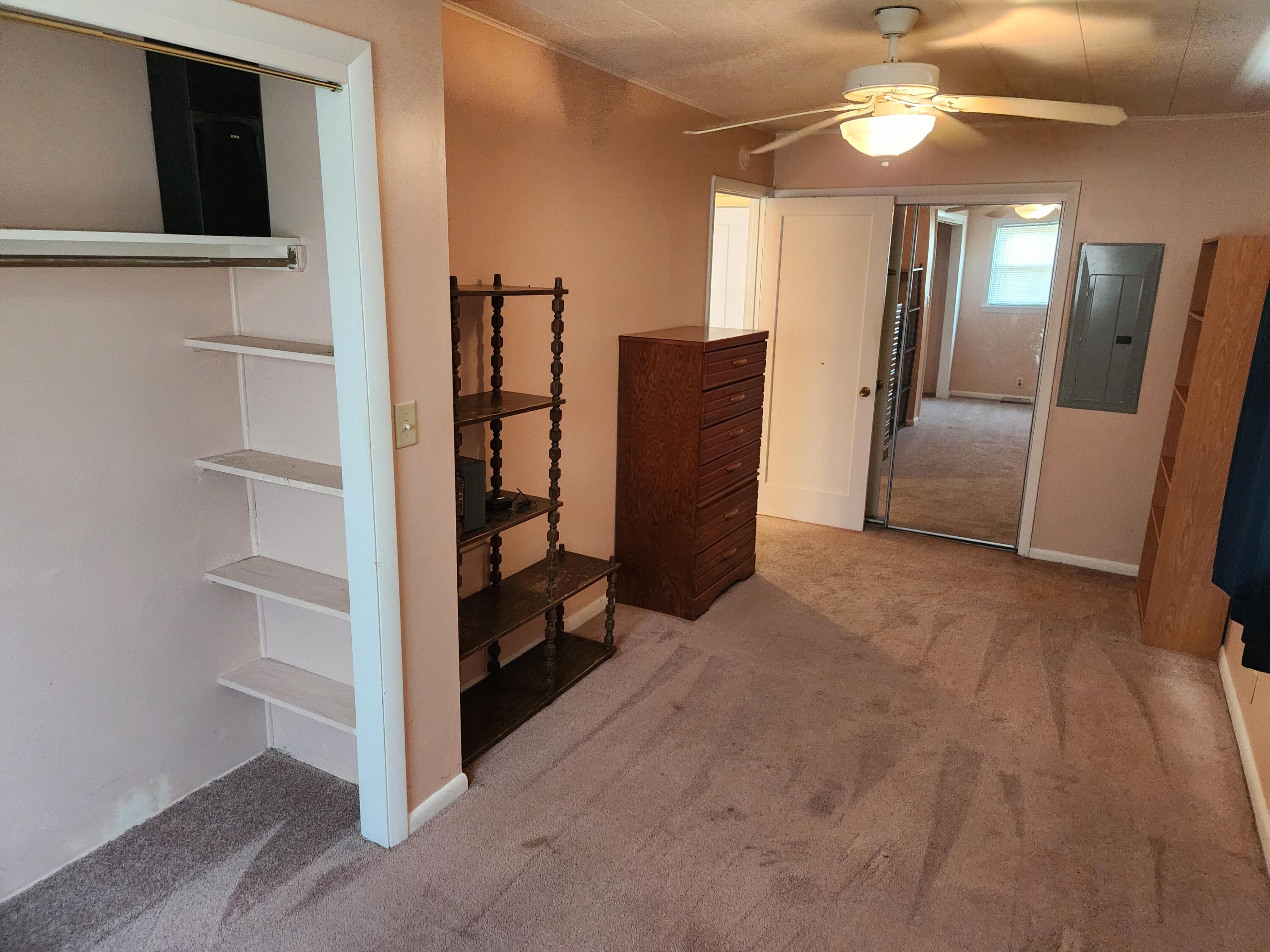 825 W Washington Street, Rensselaer, IN 47978; Image #13
