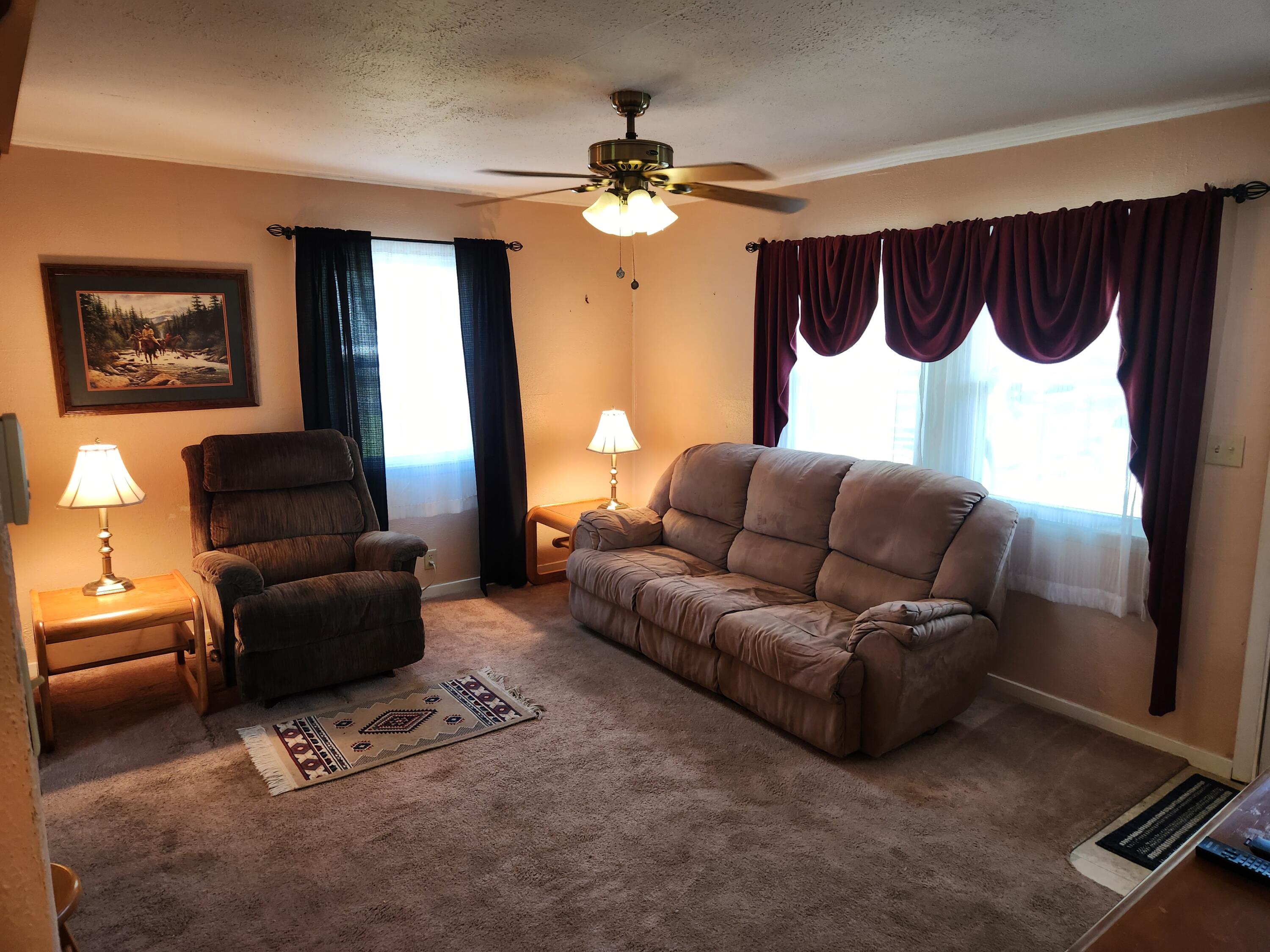 825 W Washington Street, Rensselaer, IN 47978; Image #7