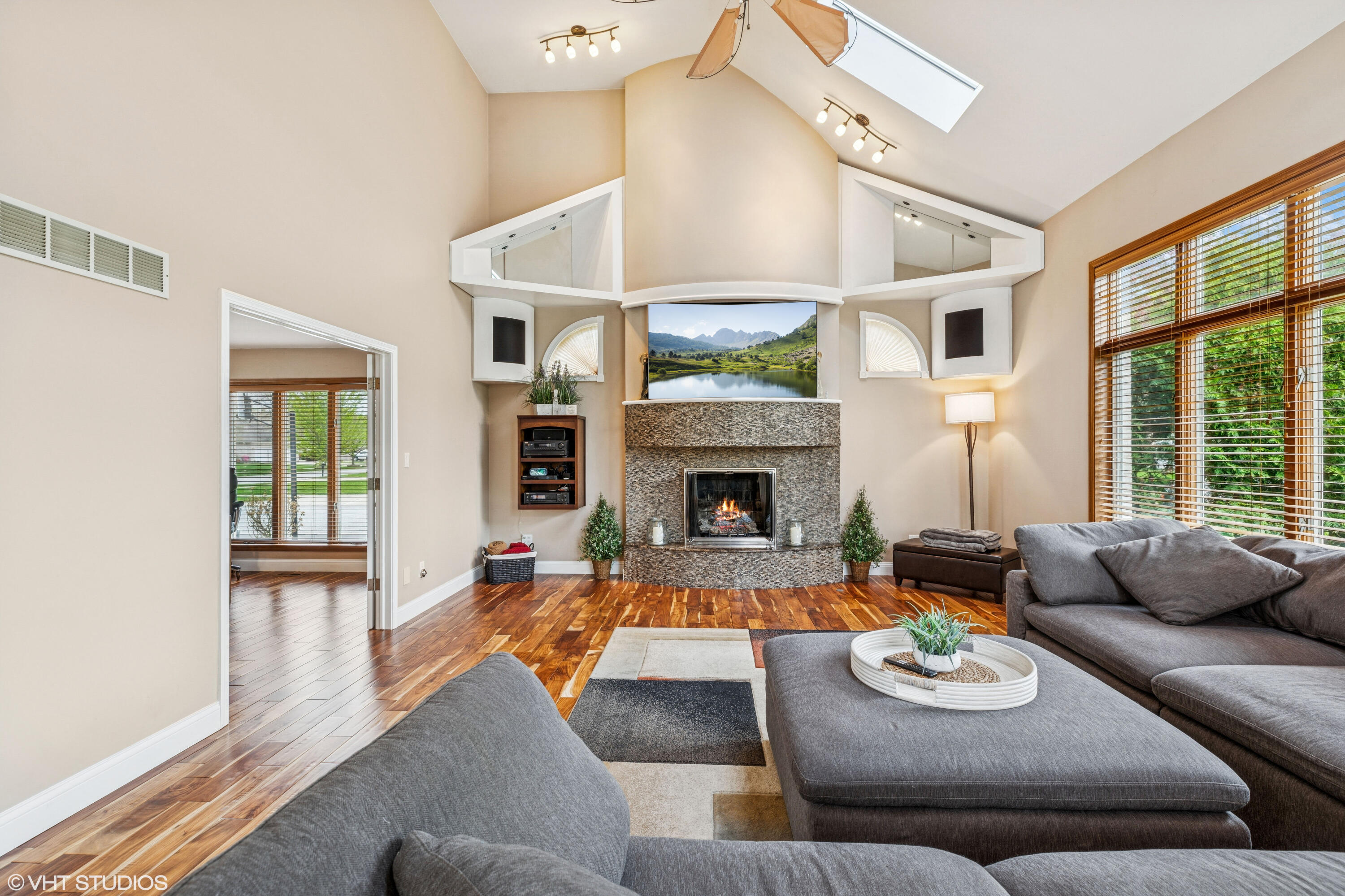 1427 Brandywine Drive, Munster, IN 46321; Image #16