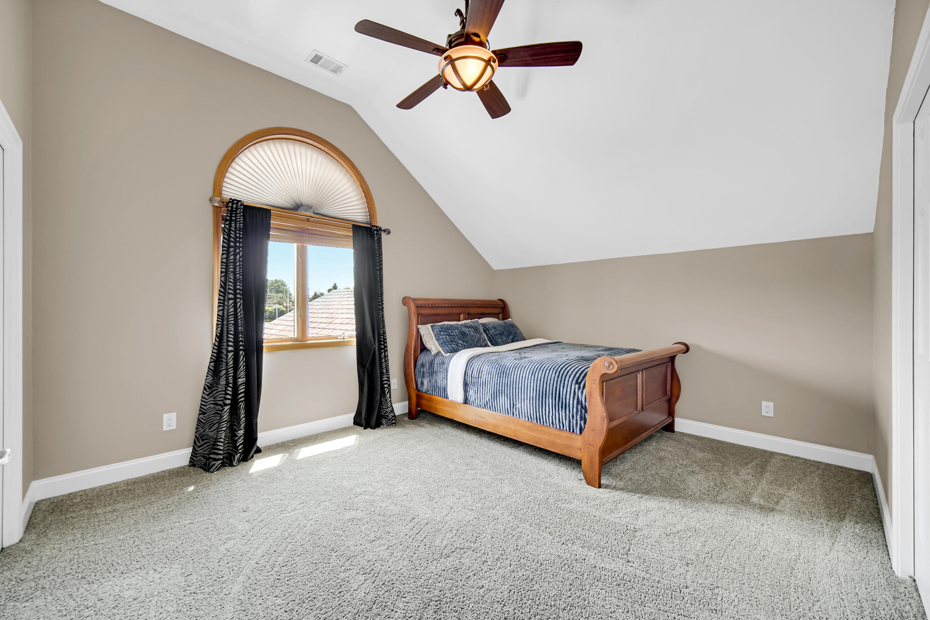 1427 Brandywine Drive, Munster, IN 46321; Image #29