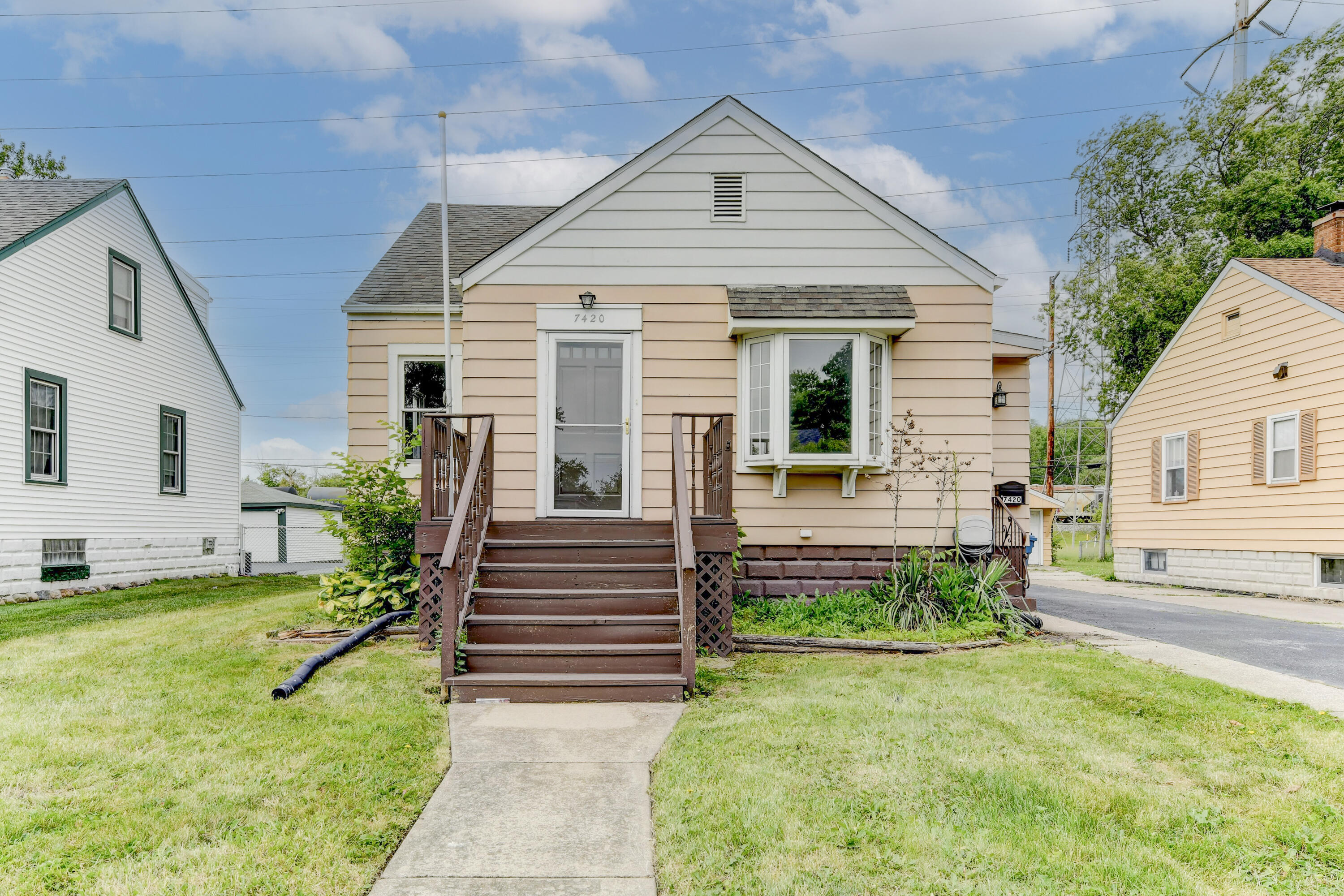 7420 S Mccook Avenue, Hammond, IN 46323; Image #1