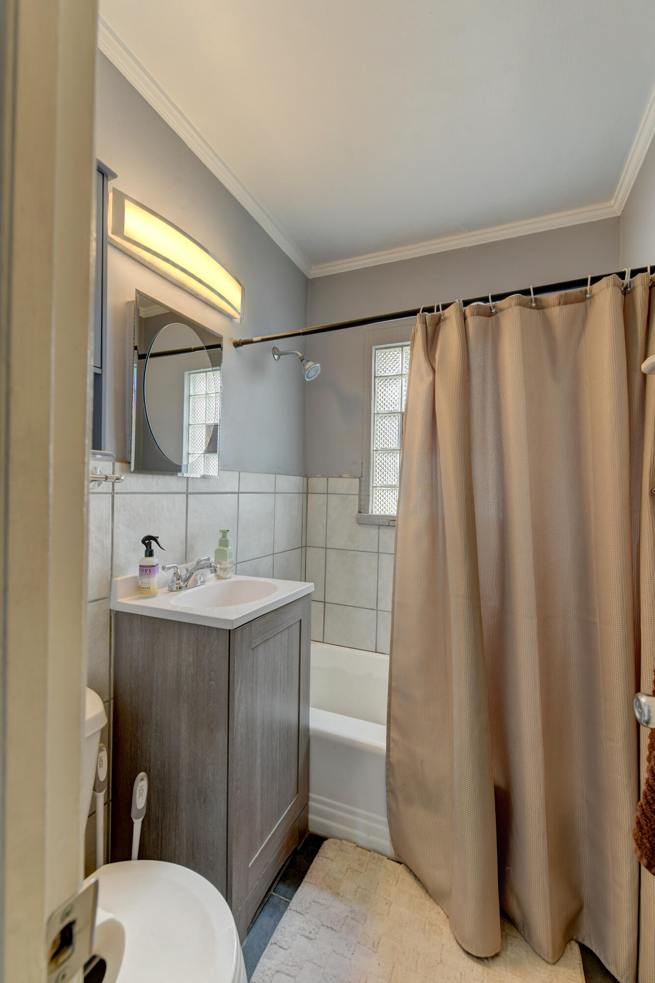 7420 S Mccook Avenue, Hammond, IN 46323; Image #11