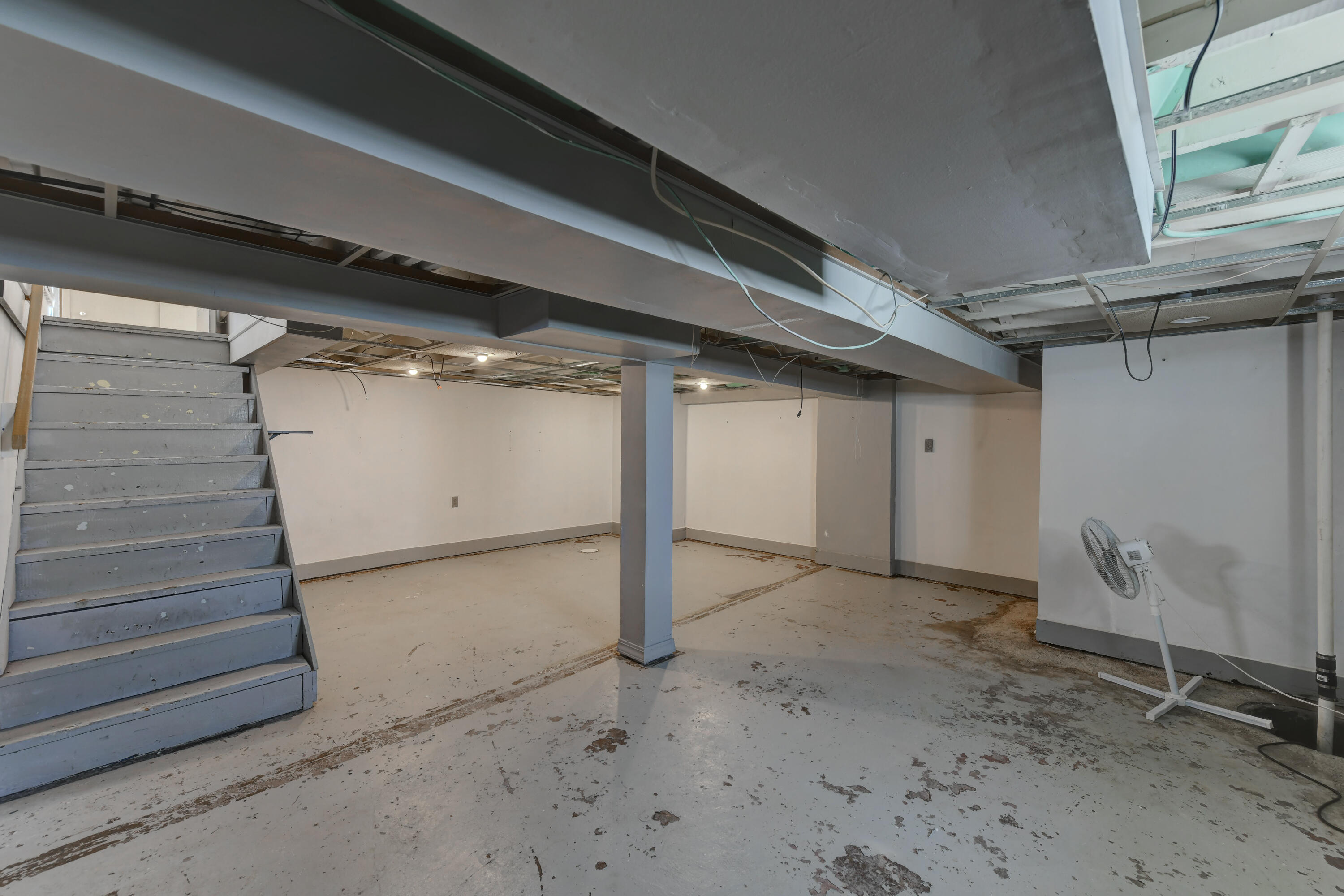 7420 S Mccook Avenue, Hammond, IN 46323; Image #14
