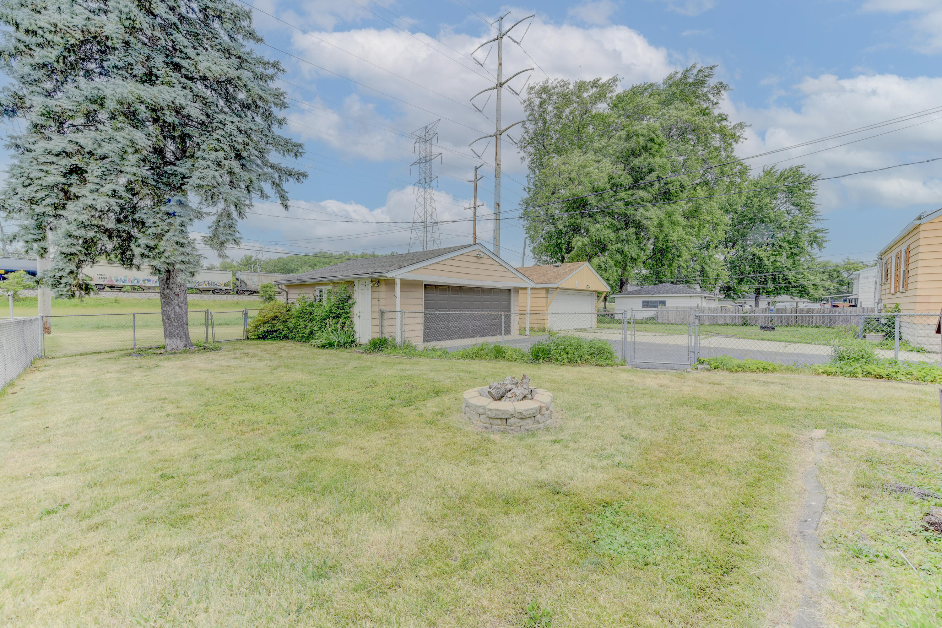 7420 S Mccook Avenue, Hammond, IN 46323; Image #18