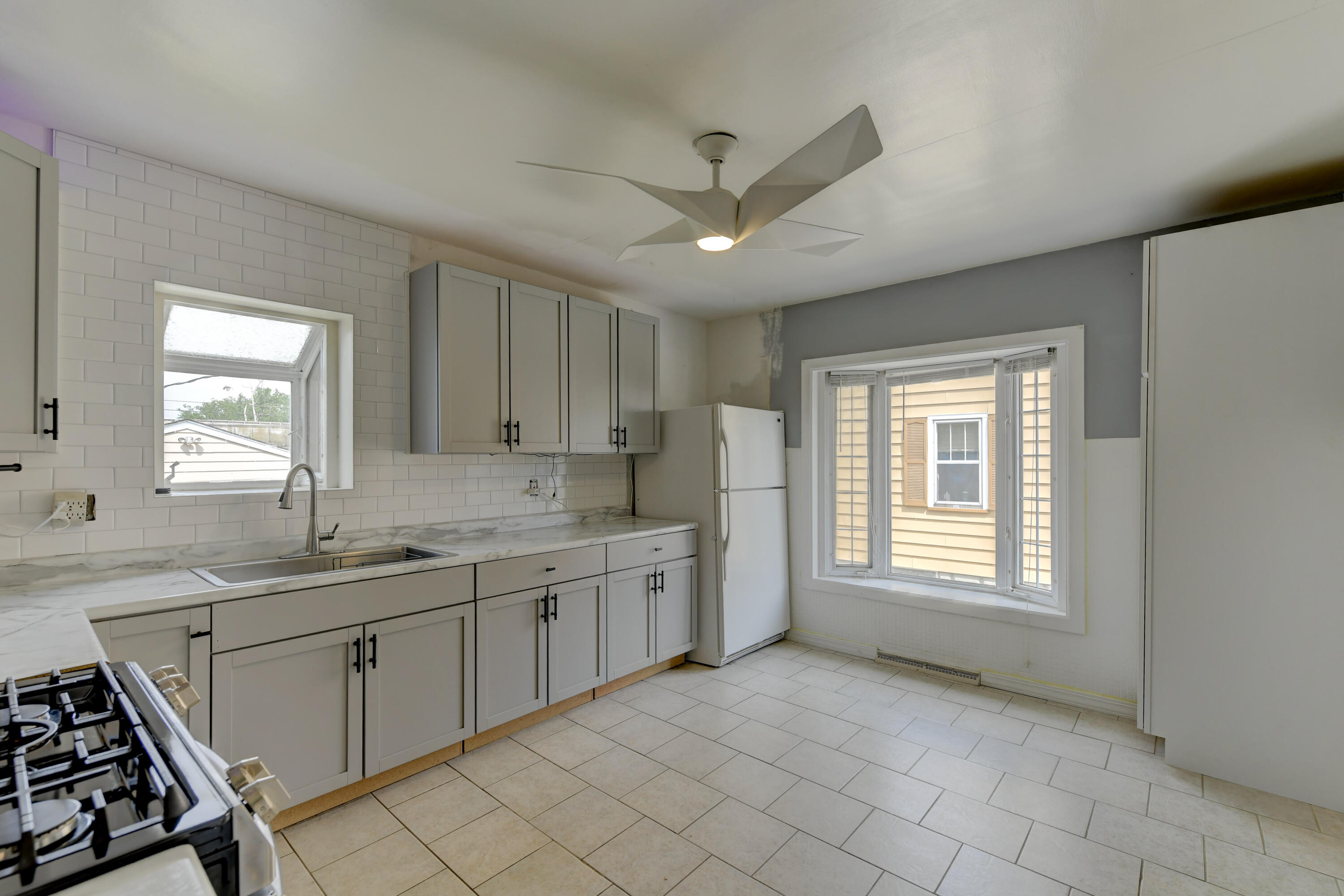 7420 S Mccook Avenue, Hammond, IN 46323; Image #4