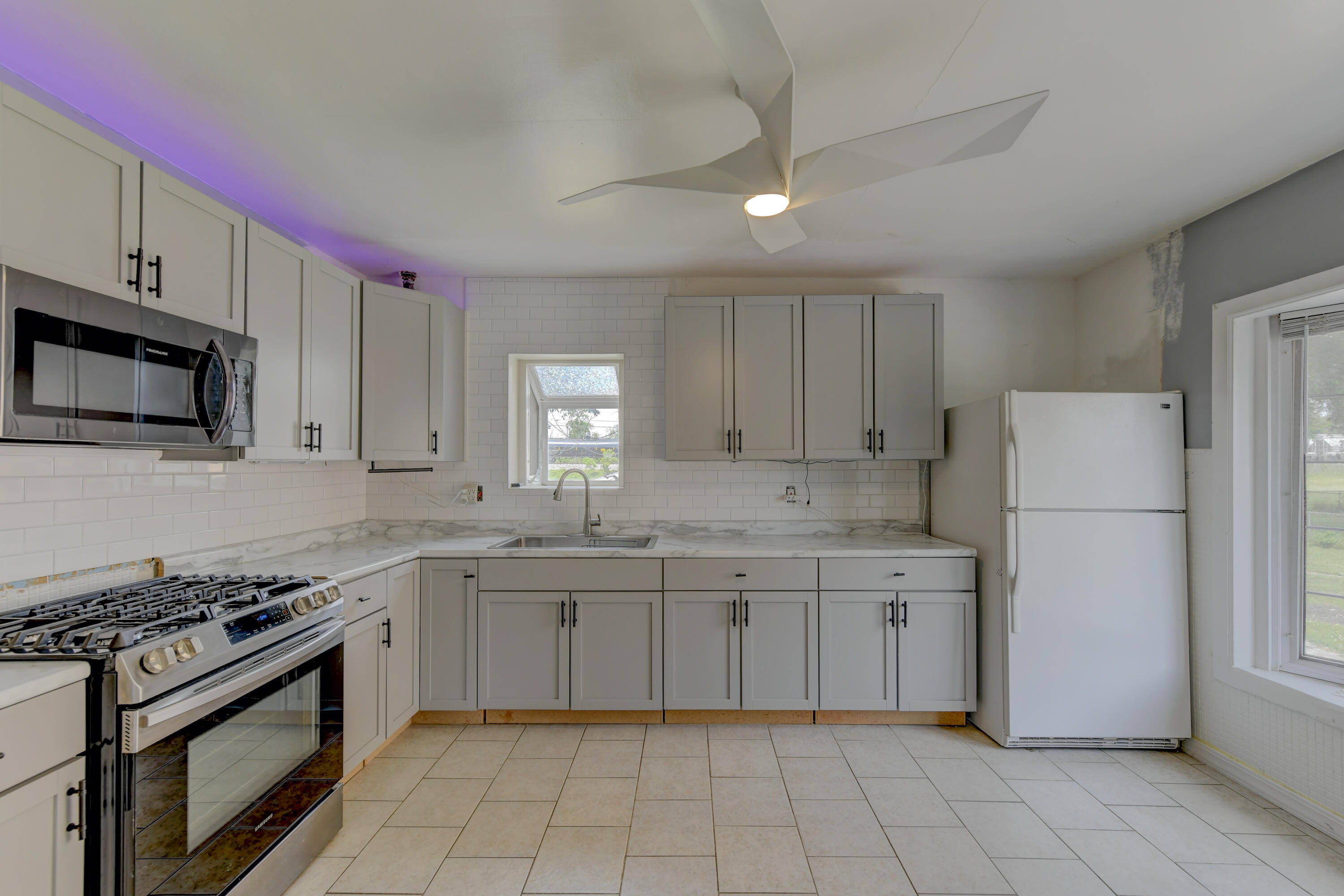 7420 S Mccook Avenue, Hammond, IN 46323; Image #5