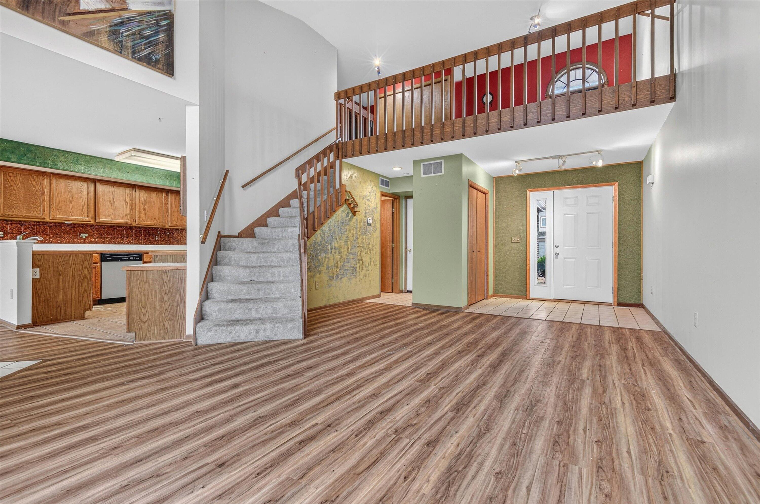 625 W 93rd Court, Crown Point, IN 46307; Image #4