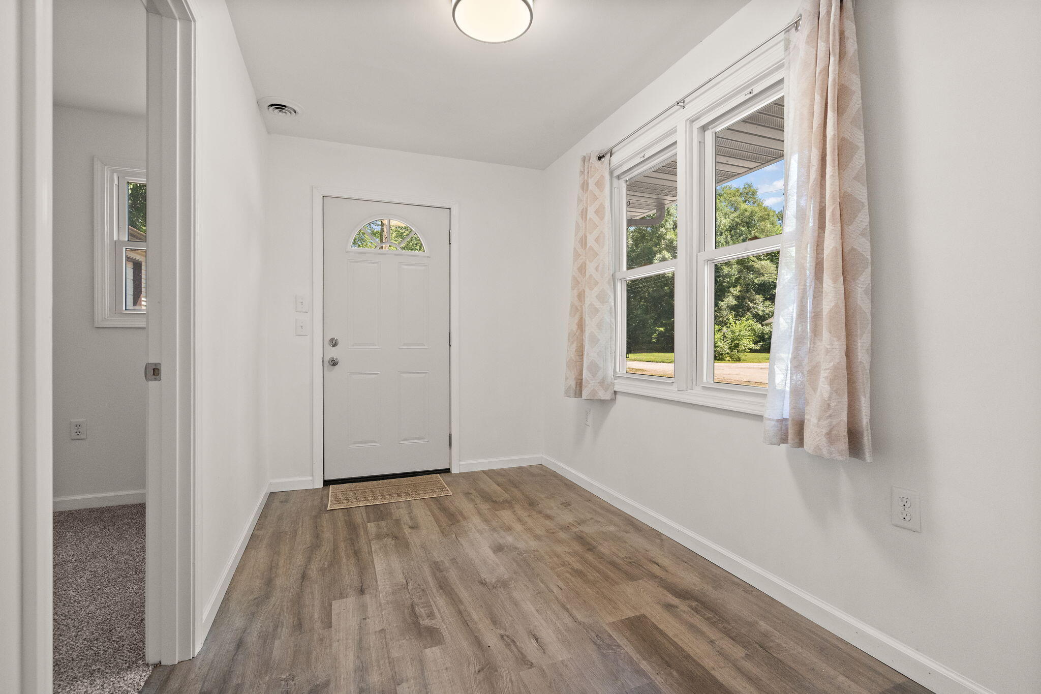 5082 Concord Avenue, Portage, IN 46368; Image #8