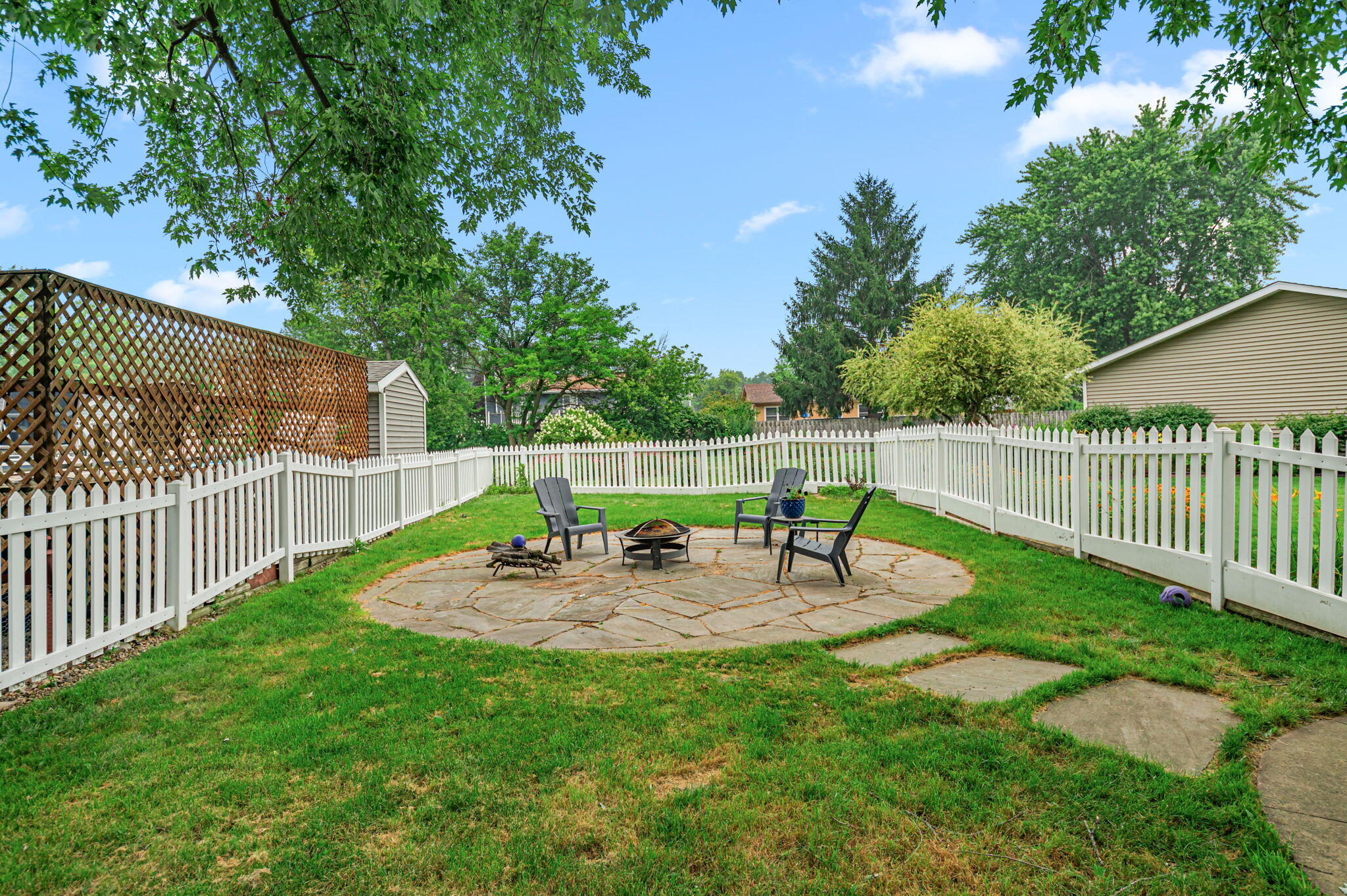 2305 Hollandale Drive, Valparaiso, IN 46383; Image #18