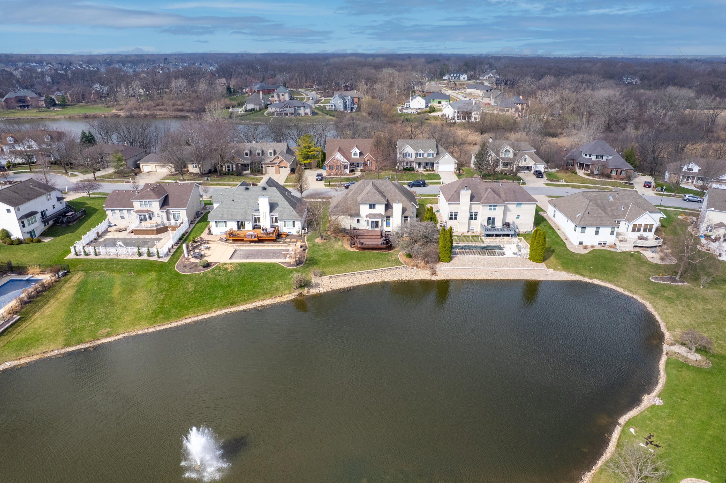 669 Davis Circle, Crown Point, IN 46307; Image #4