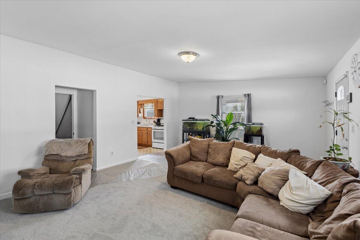 7126 Montana Avenue, Hammond, IN 46323; Image #16