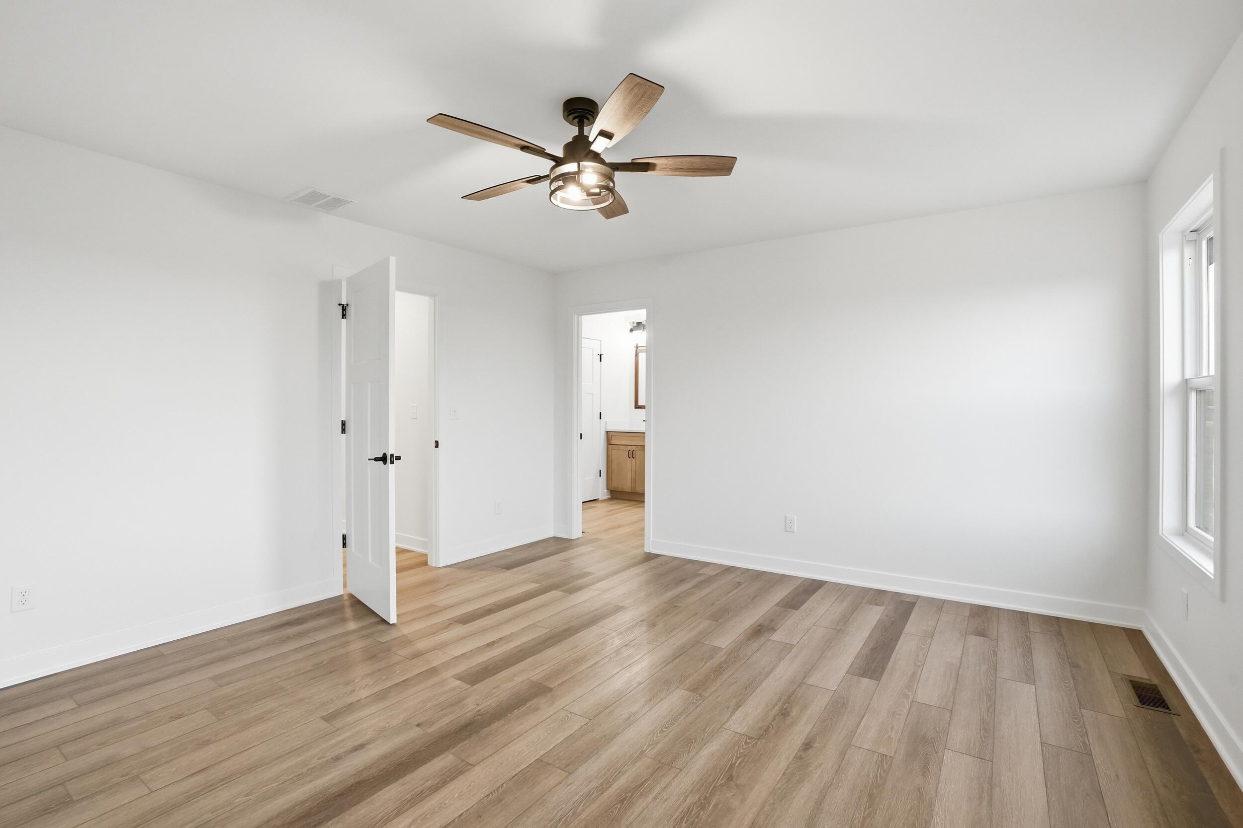 508 W Beaver Street, Morocco, IN 47963; Image #18