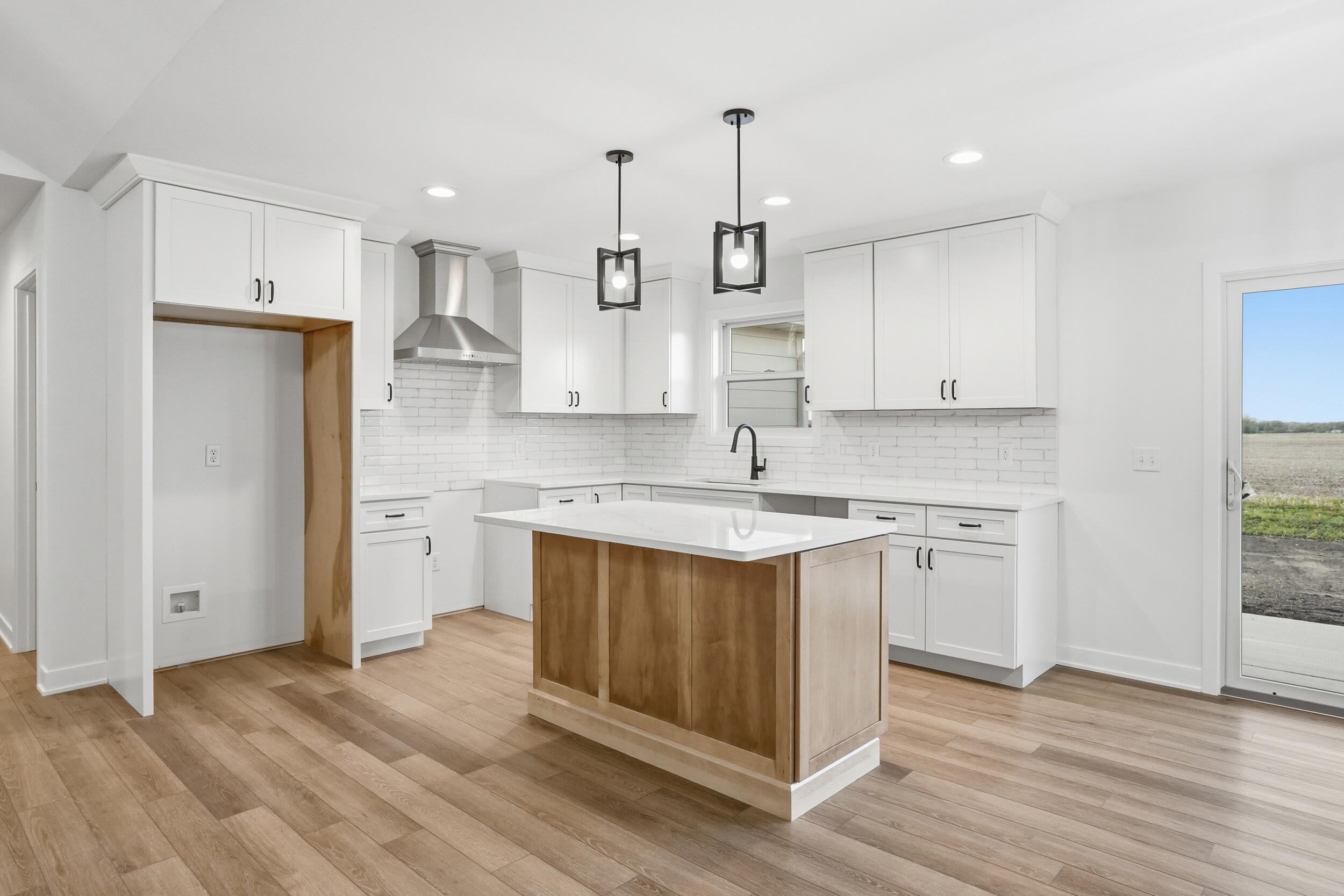 508 W Beaver Street, Morocco, IN 47963; Image #8