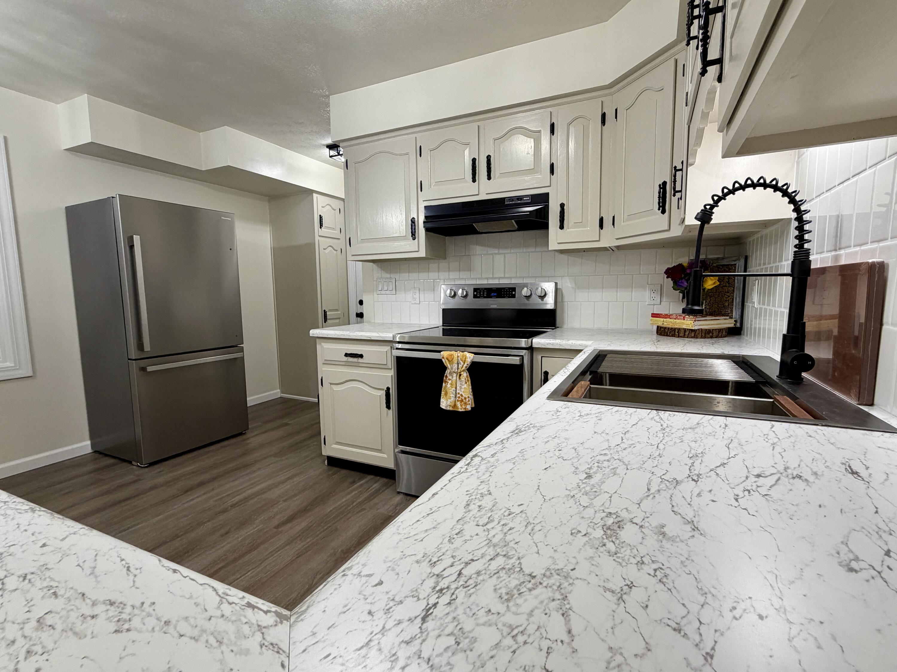 100 S 500 W, La Porte, IN 46350; Image #12