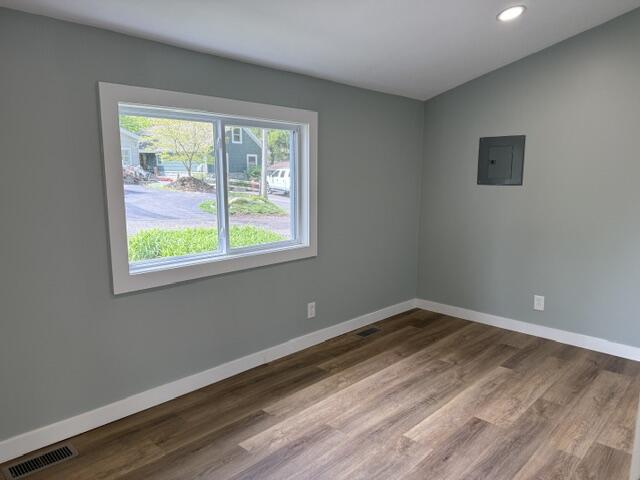 805 Woodland Terrace, Valparaiso, IN 46383; Image #15